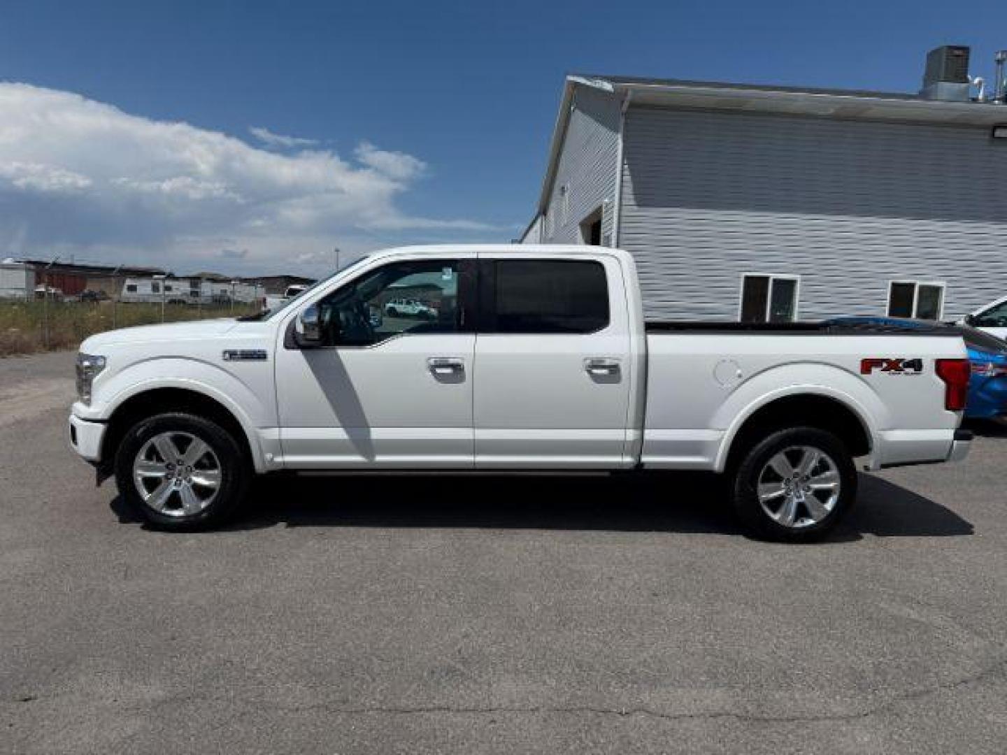 2020 Star White Metallic Tri-Coat /Black Ford F-150 (1FTFW1E48LF) with an EcoBoost 35L V-6 portdirect injection engine, Automatic transmission, located at 1175 N Woodruff Ave, Idaho Falls, ID, 83401, 43.506901, -111.999657 - At Timberline Auto, finding a great deal on your next vehicle is always easy! Our experienced sales staff's goal is to help find you the right vehicle at the right price! Our knowledgeable finance department has options for almost any credit score. We offer extended service contract options to prote - Photo#27