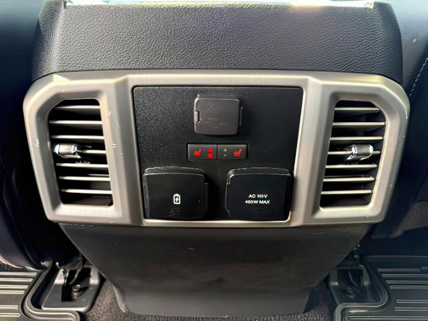 2020 Star White Metallic Tri-Coat /Black Ford F-150 (1FTFW1E48LF) with an EcoBoost 35L V-6 portdirect injection engine, Automatic transmission, located at 1175 N Woodruff Ave, Idaho Falls, ID, 83401, 43.506901, -111.999657 - At Timberline Auto, finding a great deal on your next vehicle is always easy! Our experienced sales staff's goal is to help find you the right vehicle at the right price! Our knowledgeable finance department has options for almost any credit score. We offer extended service contract options to prote - Photo#23