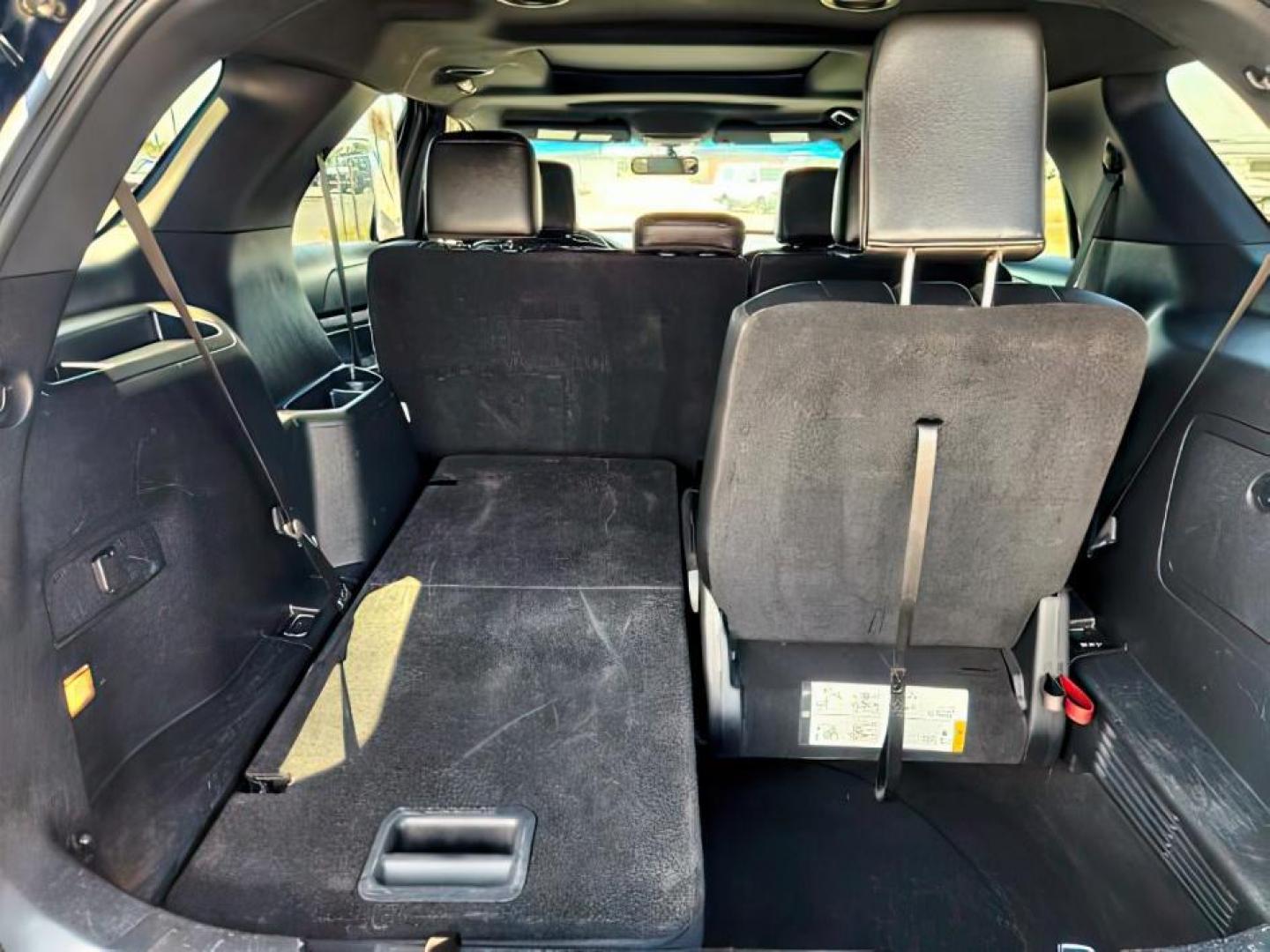2018 Shadow Black /Ebony Black Ford Explorer (1FM5K8D80JG) with an 35 ECOBOOST engine, Automatic transmission, located at 1175 N Woodruff Ave, Idaho Falls, ID, 83401, 43.506901, -111.999657 - At Timberline Auto, finding a great deal on your next vehicle is always easy! Our experienced sales staff's goal is to help find you the right vehicle at the right price! Our knowledgeable finance department has options for almost any credit score. We offer extended service contract options to prote - Photo#14