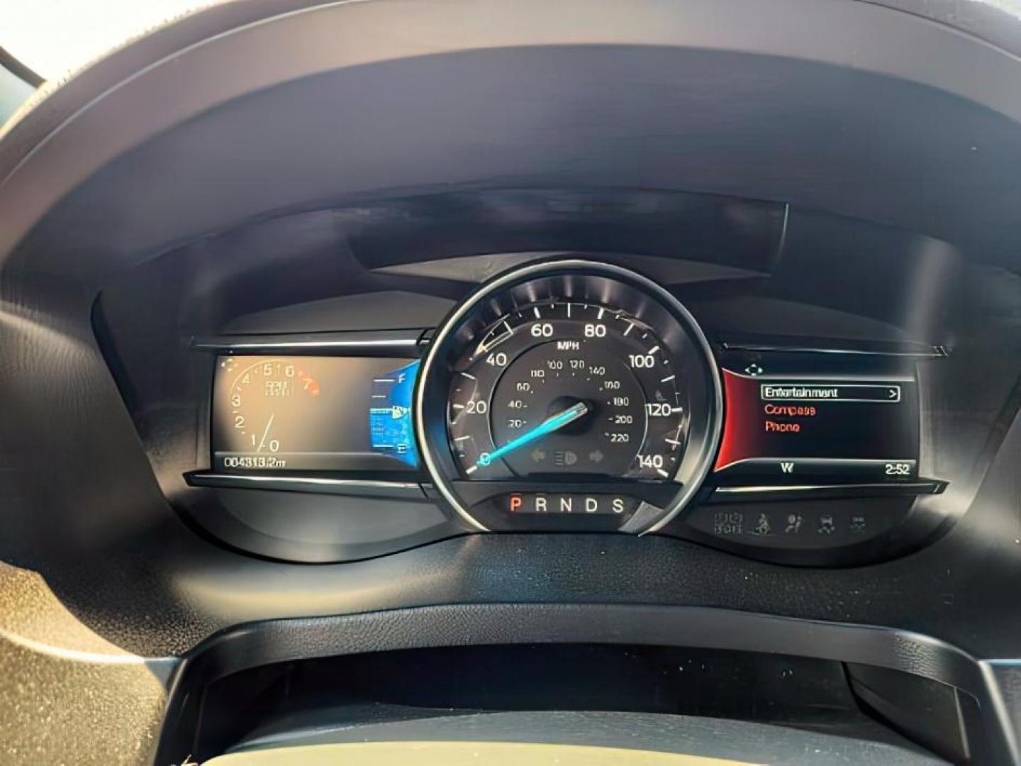 2018 Shadow Black /Ebony Black Ford Explorer (1FM5K8D80JG) with an 35 ECOBOOST engine, Automatic transmission, located at 1175 N Woodruff Ave, Idaho Falls, ID, 83401, 43.506901, -111.999657 - At Timberline Auto, finding a great deal on your next vehicle is always easy! Our experienced sales staff's goal is to help find you the right vehicle at the right price! Our knowledgeable finance department has options for almost any credit score. We offer extended service contract options to prote - Photo#19
