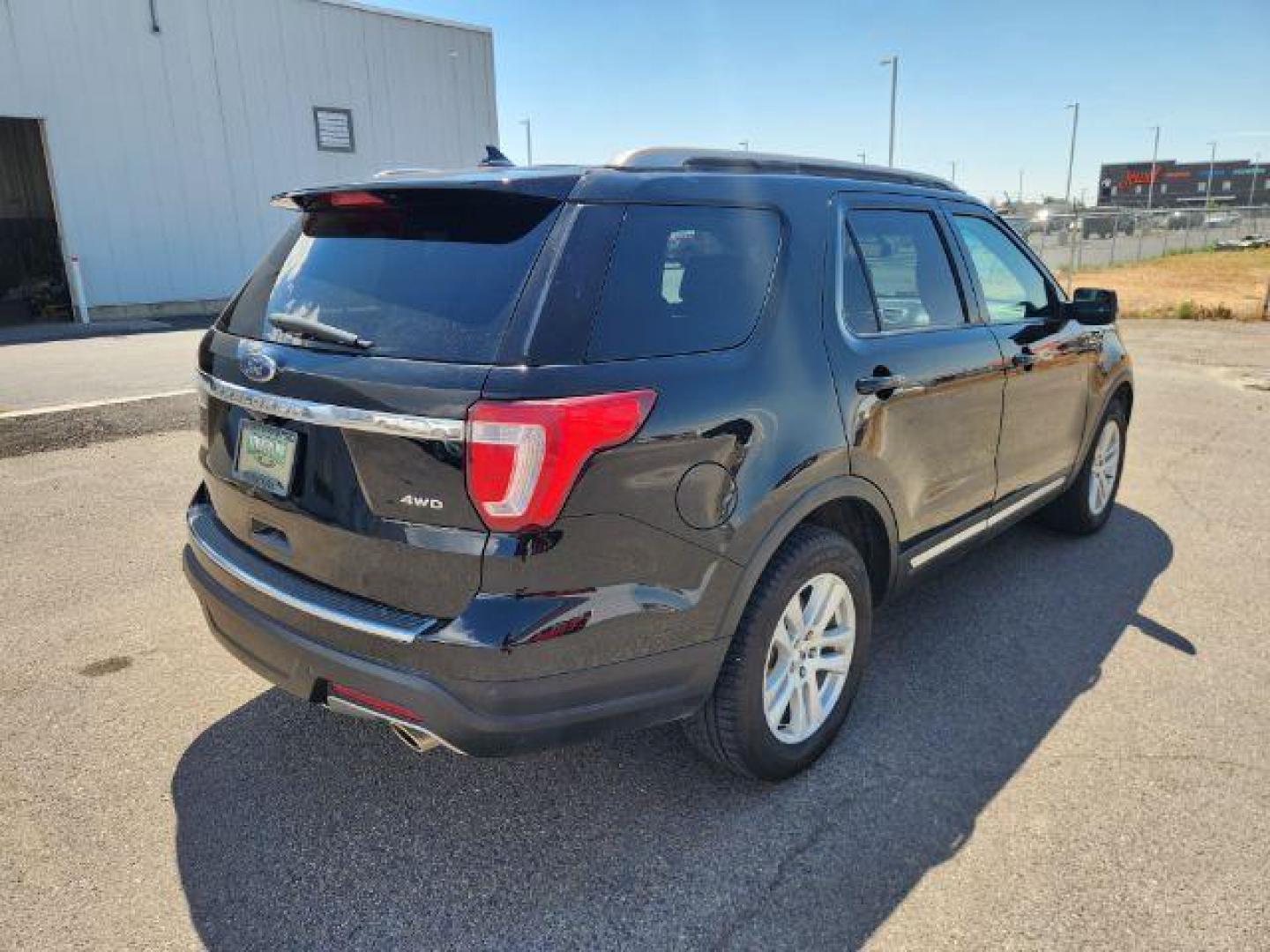 2018 Shadow Black /Ebony Black Ford Explorer (1FM5K8D80JG) with an 35 ECOBOOST engine, Automatic transmission, located at 1175 N Woodruff Ave, Idaho Falls, ID, 83401, 43.506901, -111.999657 - At Timberline Auto, finding a great deal on your next vehicle is always easy! Our experienced sales staff's goal is to help find you the right vehicle at the right price! Our knowledgeable finance department has options for almost any credit score. We offer extended service contract options to prote - Photo#31