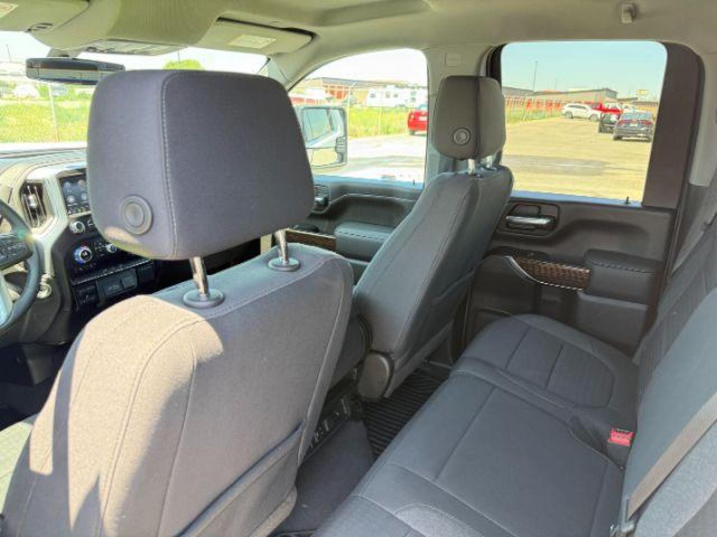 2023 WHITE /CLOTH GMC Sierra 2500HD SLE (1GT59ME77PF) with an 6.6 engine, AUTOMATIC transmission, located at 1235 N Woodruff Ave., Idaho Falls, 83401, (208) 523-1053, 43.507172, -112.000488 - At Timberline Auto, finding a great deal on your next vehicle is always easy! Our experienced sales staff's goal is to help find you the right vehicle at the right price! Our knowledgeable finance department has options for almost any credit score. We offer extended service contract options to prote - Photo#46