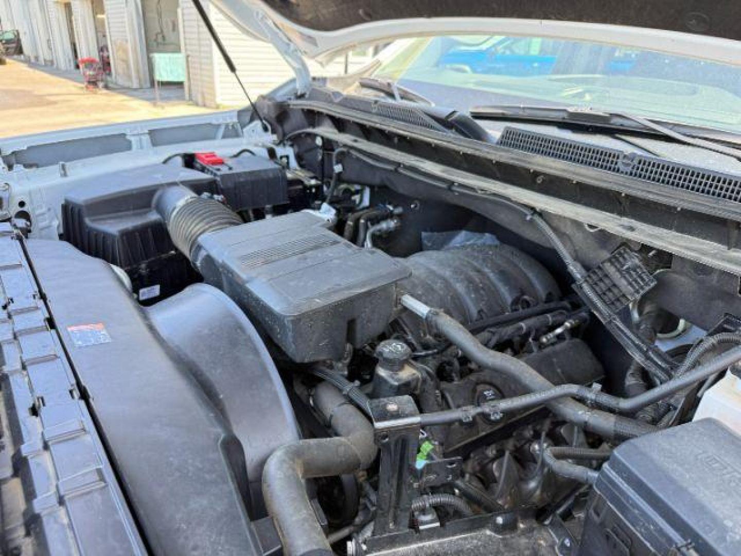 2023 WHITE /CLOTH GMC Sierra 2500HD SLE (1GT59ME77PF) with an 6.6 engine, AUTOMATIC transmission, located at 1235 N Woodruff Ave., Idaho Falls, 83401, (208) 523-1053, 43.507172, -112.000488 - At Timberline Auto, finding a great deal on your next vehicle is always easy! Our experienced sales staff's goal is to help find you the right vehicle at the right price! Our knowledgeable finance department has options for almost any credit score. We offer extended service contract options to prote - Photo#47
