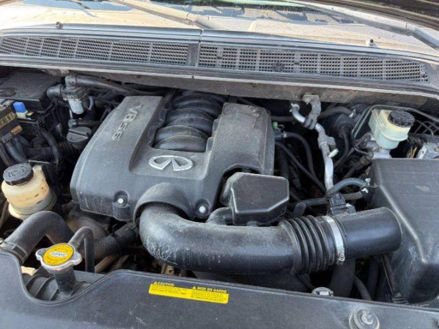 2005 SILVER /CLOTH Infiniti QX56 (5N3AA08C45N) with an 56 engine, Automatic transmission, located at 1175 N Woodruff Ave, Idaho Falls, ID, 83401, 43.506901, -111.999657 - Photo#47