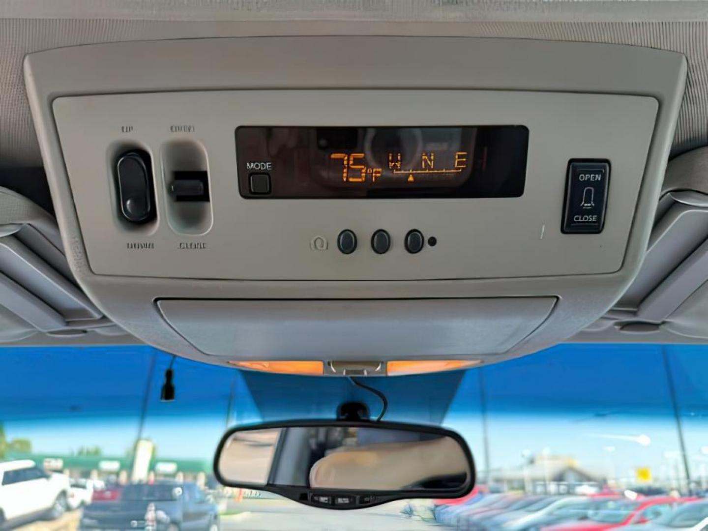 2005 SILVER /CLOTH Infiniti QX56 (5N3AA08C45N) with an 56 engine, Automatic transmission, located at 1175 N Woodruff Ave, Idaho Falls, ID, 83401, 43.506901, -111.999657 - Photo#17
