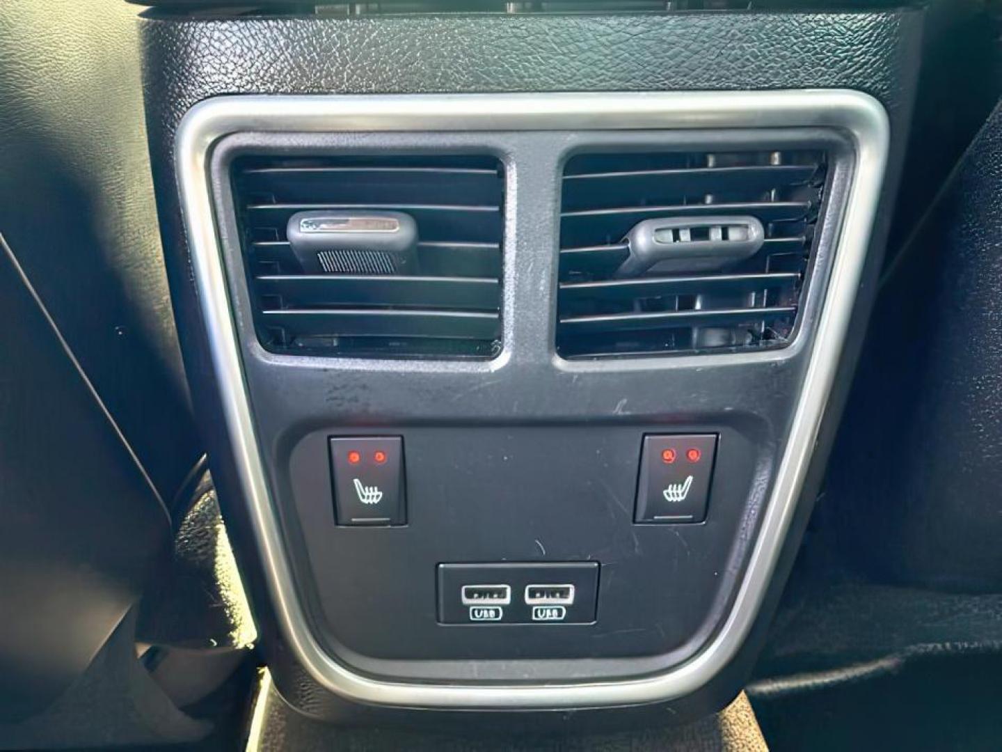 2018 Yellow Jacket Clearcoat /Black Dodge Charger GT AWD (2C3CDXJG5JH) with an Pentastar 3.6L V-6 DOHC engine, AUTOMATIC transmission, located at 1235 N Woodruff Ave., Idaho Falls, 83401, (208) 523-1053, 43.507172, -112.000488 - At Timberline Auto, finding a great deal on your next vehicle is always easy! Our experienced sales staff's goal is to help find you the right vehicle at the right price! Our knowledgeable finance department has options for almost any credit score. We offer extended service contract options to prote - Photo#18