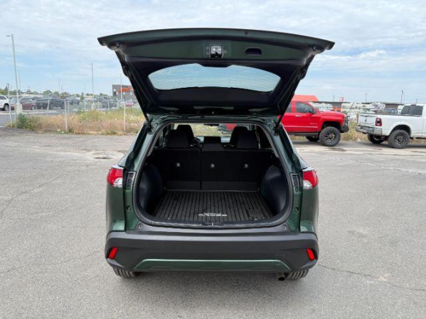 2023 GREEN /Black Toyota Corolla Cross (7MUCAABG9PV) with an Dynamic Force 2L I-4 portdirect injection engine, Automatic transmission, located at 1175 N Woodruff Ave, Idaho Falls, ID, 83401, 43.506901, -111.999657 - At Timberline Auto, finding a great deal on your next vehicle is always easy! Our experienced sales staff's goal is to help find you the right vehicle at the right price! Our knowledgeable finance department has options for almost any credit score. We offer extended service contract options to prote - Photo#27