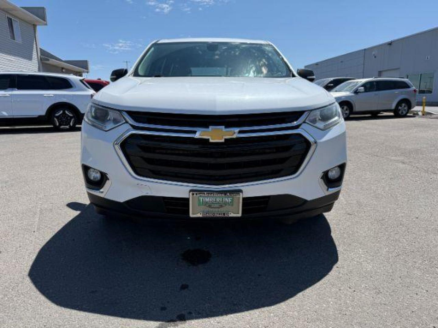 2018 Summit White /Dark Atmosphere/Medium Ash Gray Chevrolet Traverse (1GNEVHKW7JJ) with an 36L V-6 gasoline direct injection engine, Automatic transmission, located at 1175 N Woodruff Ave, Idaho Falls, ID, 83401, 43.506901, -111.999657 - At Timberline Auto, finding a great deal on your next vehicle is always easy! Our experienced sales staff's goal is to help find you the right vehicle at the right price! Our knowledgeable finance department has options for almost any credit score. We offer extended service contract options to prote - Photo#35