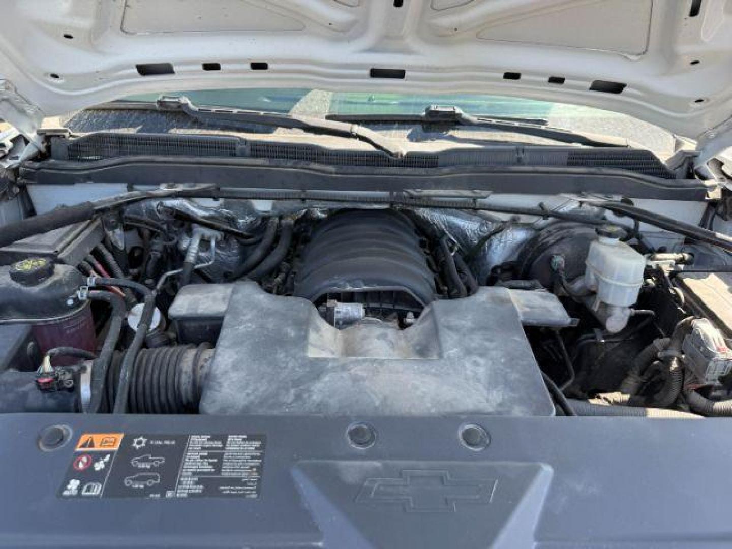 2014 White Diamond Tricoat /Jet Black Chevrolet Silverado 1500 (3GCUKSEC2EG) with an EcoTec3 53L V-8 gasoline direct injection engine, Automatic transmission, located at 1175 N Woodruff Ave, Idaho Falls, ID, 83401, 43.506901, -111.999657 - At Timberline Auto, finding a great deal on your next vehicle is always easy! Our experienced sales staff's goal is to help find you the right vehicle at the right price! Our knowledgeable finance department has options for almost any credit score. We offer extended service contract options to prote - Photo#41