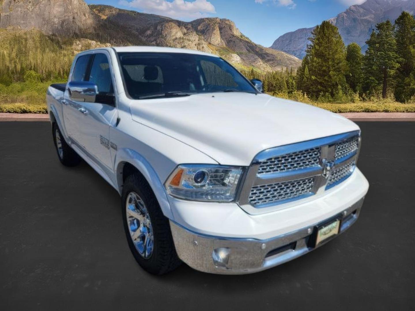 2018 Pearl White /Black Ram 1500 (1C6RR7NT1JS) with an HEMI 57L V-8 variable valve control engine, Automatic transmission, located at 1175 N Woodruff Ave, Idaho Falls, ID, 83401, 43.506901, -111.999657 - At Timberline Auto, finding a great deal on your next vehicle is always easy! Our experienced sales staff's goal is to help find you the right vehicle at the right price! Our knowledgeable finance department has options for almost any credit score. We offer extended service contract options to prote - Photo#7