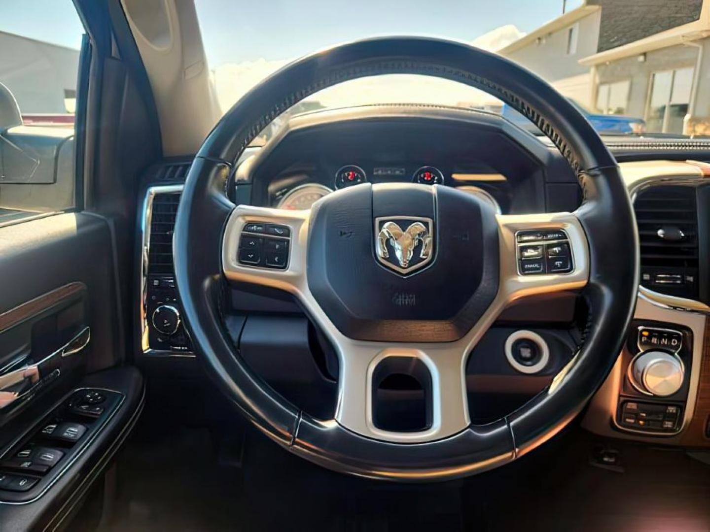 2018 Pearl White /Black Ram 1500 (1C6RR7NT1JS) with an HEMI 57L V-8 variable valve control engine, Automatic transmission, located at 1175 N Woodruff Ave, Idaho Falls, ID, 83401, 43.506901, -111.999657 - At Timberline Auto, finding a great deal on your next vehicle is always easy! Our experienced sales staff's goal is to help find you the right vehicle at the right price! Our knowledgeable finance department has options for almost any credit score. We offer extended service contract options to prote - Photo#19