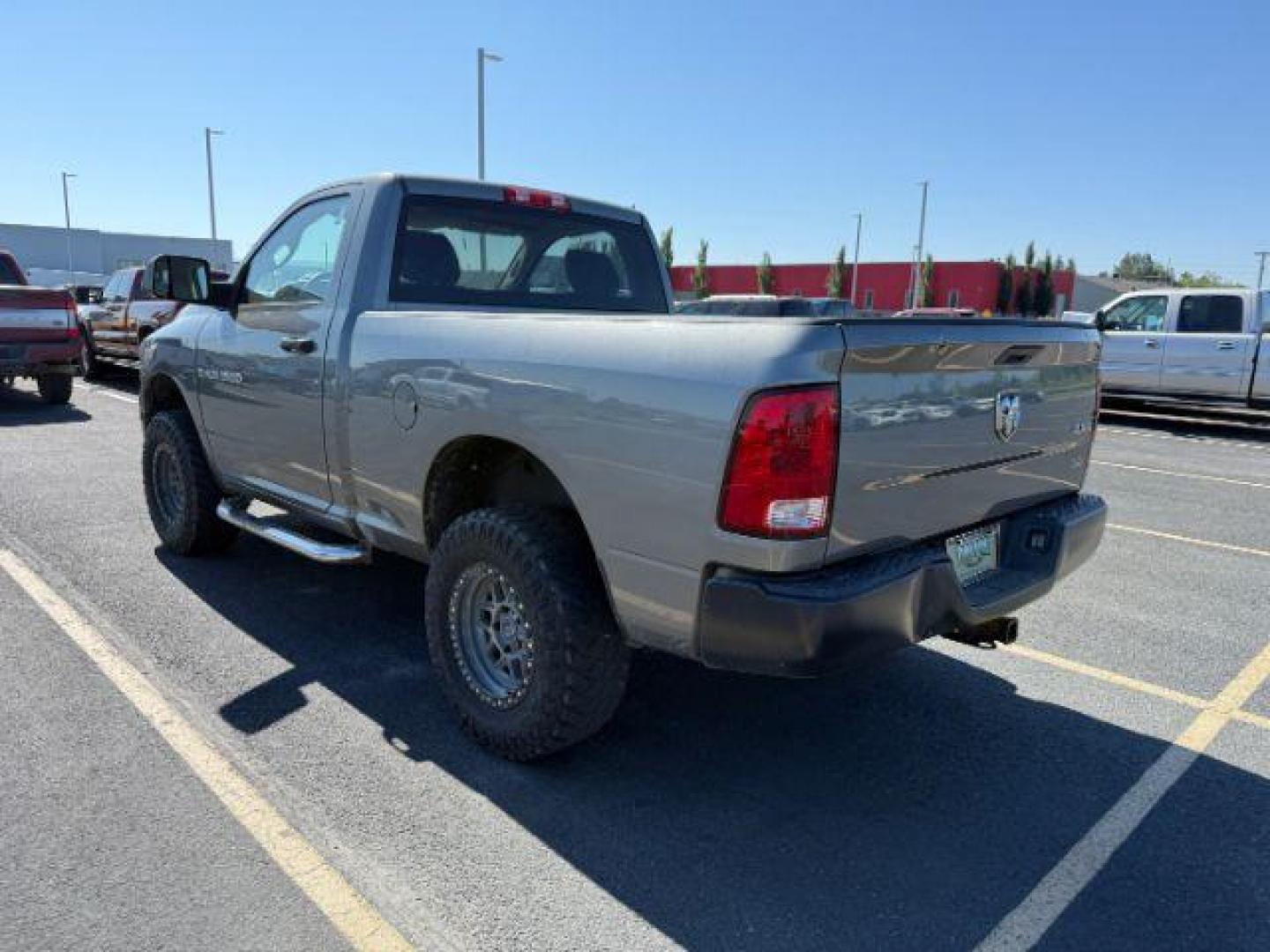 2012 GRAY /CLOTH Ram 1500 ST (3C6JD7AP8CG) with an 5.7 engine, AUTOMATIC transmission, located at 1235 N Woodruff Ave., Idaho Falls, 83401, (208) 523-1053, 43.507172, -112.000488 - At Timberline Auto, finding a great deal on your next vehicle is always easy! Our experienced sales staff's goal is to help find you the right vehicle at the right price! Our knowledgeable finance department has options for almost any credit score. We offer extended service contract options to prote - Photo#9