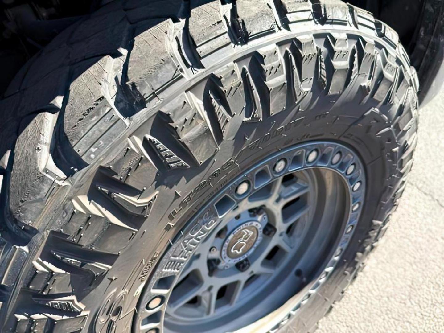 2012 GRAY /CLOTH Ram 1500 ST (3C6JD7AP8CG) with an 5.7 engine, AUTOMATIC transmission, located at 1235 N Woodruff Ave., Idaho Falls, 83401, (208) 523-1053, 43.507172, -112.000488 - At Timberline Auto, finding a great deal on your next vehicle is always easy! Our experienced sales staff's goal is to help find you the right vehicle at the right price! Our knowledgeable finance department has options for almost any credit score. We offer extended service contract options to prote - Photo#6