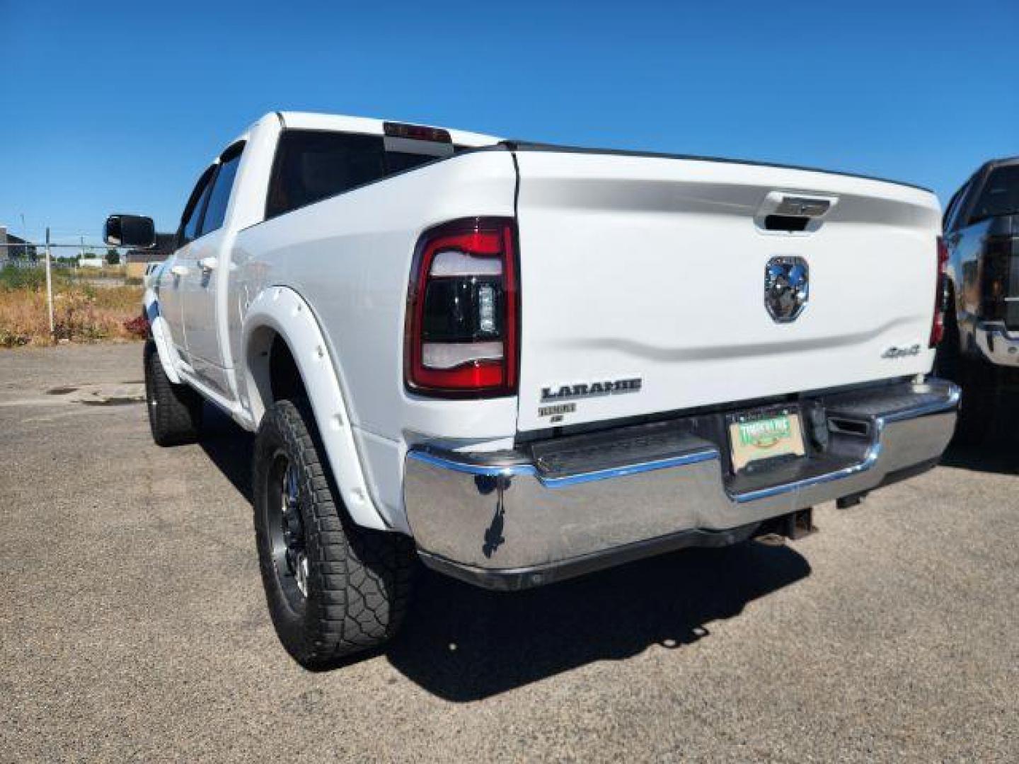 2020 Pearl White /Black Ram 2500 (3C6UR5FL0LG) with an Cummins 67L I-6 diesel direct injection engine, Automatic transmission, located at 1175 N Woodruff Ave, Idaho Falls, ID, 83401, 43.506901, -111.999657 - At Timberline Auto, finding a great deal on your next vehicle is always easy! Our experienced sales staff's goal is to help find you the right vehicle at the right price! Our knowledgeable finance department has options for almost any credit score. We offer extended service contract options to prote - Photo#26