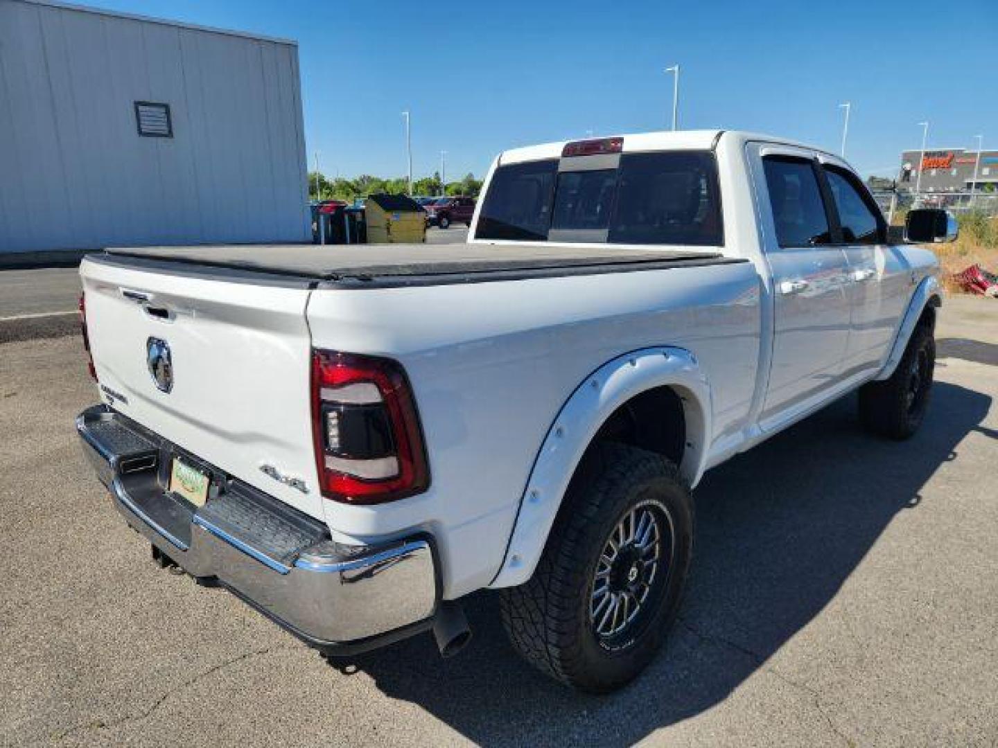 2020 Pearl White /Black Ram 2500 (3C6UR5FL0LG) with an Cummins 67L I-6 diesel direct injection engine, Automatic transmission, located at 1175 N Woodruff Ave, Idaho Falls, ID, 83401, 43.506901, -111.999657 - At Timberline Auto, finding a great deal on your next vehicle is always easy! Our experienced sales staff's goal is to help find you the right vehicle at the right price! Our knowledgeable finance department has options for almost any credit score. We offer extended service contract options to prote - Photo#29