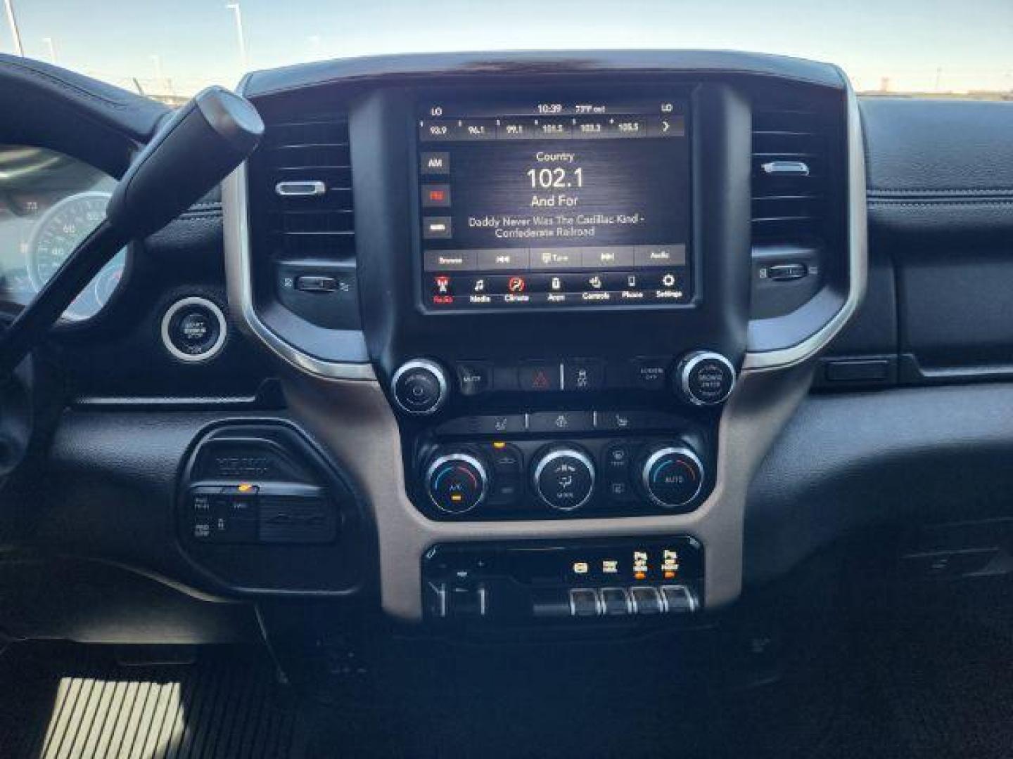 2020 Pearl White /Black Ram 2500 (3C6UR5FL0LG) with an Cummins 67L I-6 diesel direct injection engine, Automatic transmission, located at 1175 N Woodruff Ave, Idaho Falls, ID, 83401, 43.506901, -111.999657 - At Timberline Auto, finding a great deal on your next vehicle is always easy! Our experienced sales staff's goal is to help find you the right vehicle at the right price! Our knowledgeable finance department has options for almost any credit score. We offer extended service contract options to prote - Photo#41