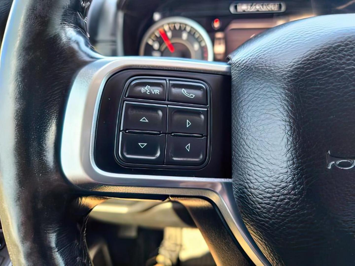 2020 Pearl White /Black Ram 2500 (3C6UR5FL0LG) with an Cummins 67L I-6 diesel direct injection engine, Automatic transmission, located at 1175 N Woodruff Ave, Idaho Falls, ID, 83401, 43.506901, -111.999657 - At Timberline Auto, finding a great deal on your next vehicle is always easy! Our experienced sales staff's goal is to help find you the right vehicle at the right price! Our knowledgeable finance department has options for almost any credit score. We offer extended service contract options to prote - Photo#21