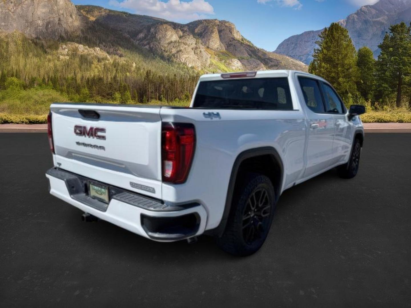 2021 Summit White /Jet Black GMC Sierra 1500 (3GTU9CET8MG) with an Duramax 3L I-6 diesel direct injection engine, Automatic transmission, located at 1175 N Woodruff Ave, Idaho Falls, ID, 83401, 43.506901, -111.999657 - At Timberline Auto, finding a great deal on your next vehicle is always easy! Our experienced sales staff's goal is to help find you the right vehicle at the right price! Our knowledgeable finance department has options for almost any credit score. We offer extended service contract options to prote - Photo#6