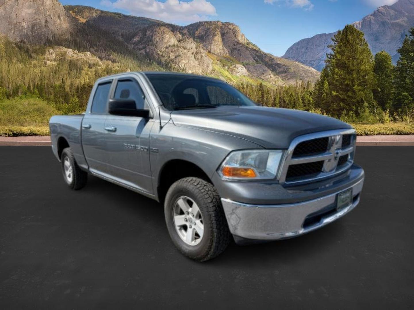 2012 GRAY /CLOTH Ram 1500 (1C6RD7GTXCS) with an 57 V8 engine, Automatic transmission, located at 1175 N Woodruff Ave, Idaho Falls, ID, 83401, 43.506901, -111.999657 - At Timberline Auto, finding a great deal on your next vehicle is always easy! Our experienced sales staff's goal is to help find you the right vehicle at the right price! Our knowledgeable finance department has options for almost any credit score. We offer extended service contract options to prote - Photo#6