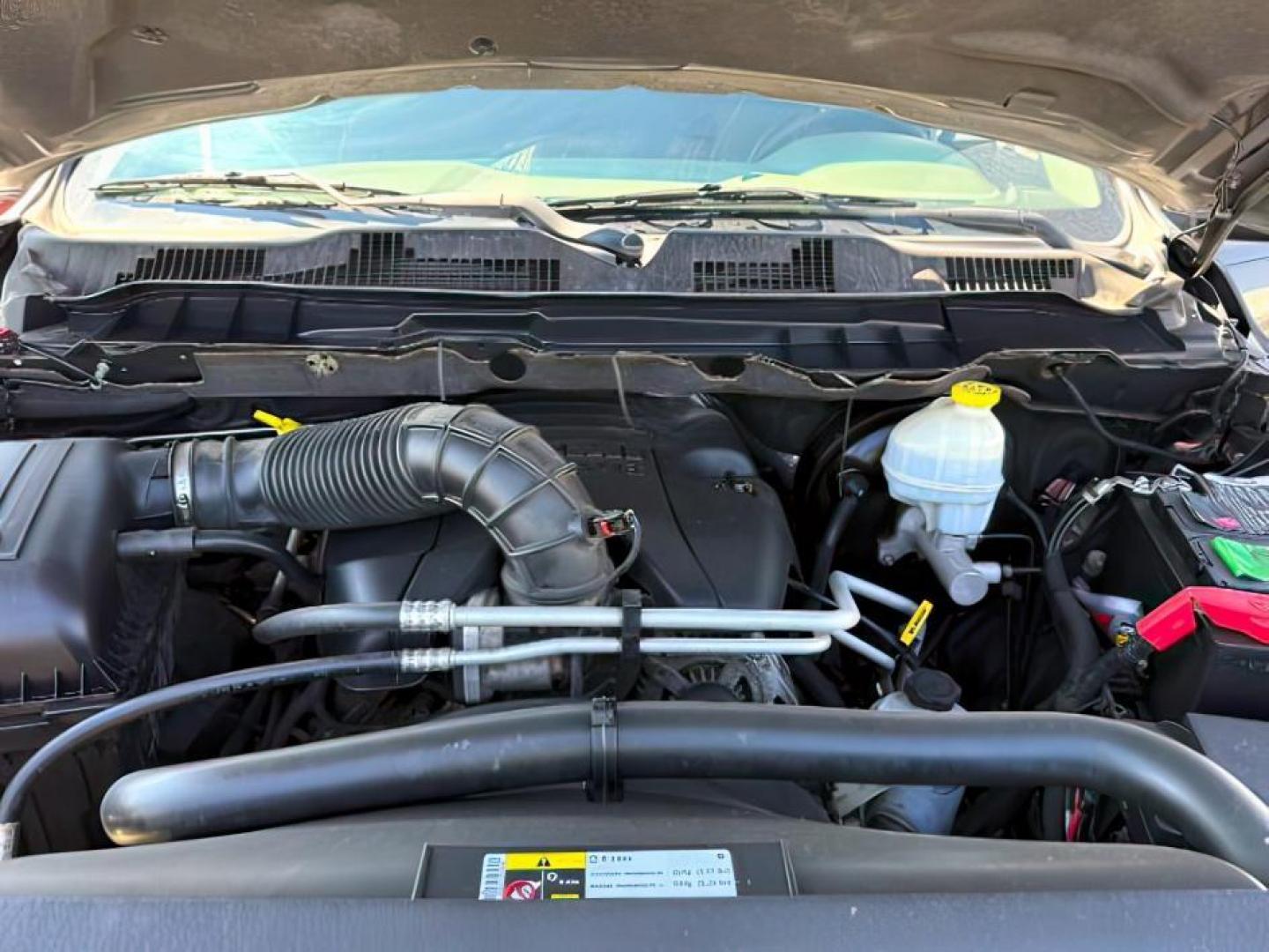 2012 GRAY /CLOTH Ram 1500 (1C6RD7GTXCS) with an 57 V8 engine, Automatic transmission, located at 1175 N Woodruff Ave, Idaho Falls, ID, 83401, 43.506901, -111.999657 - At Timberline Auto, finding a great deal on your next vehicle is always easy! Our experienced sales staff's goal is to help find you the right vehicle at the right price! Our knowledgeable finance department has options for almost any credit score. We offer extended service contract options to prote - Photo#19