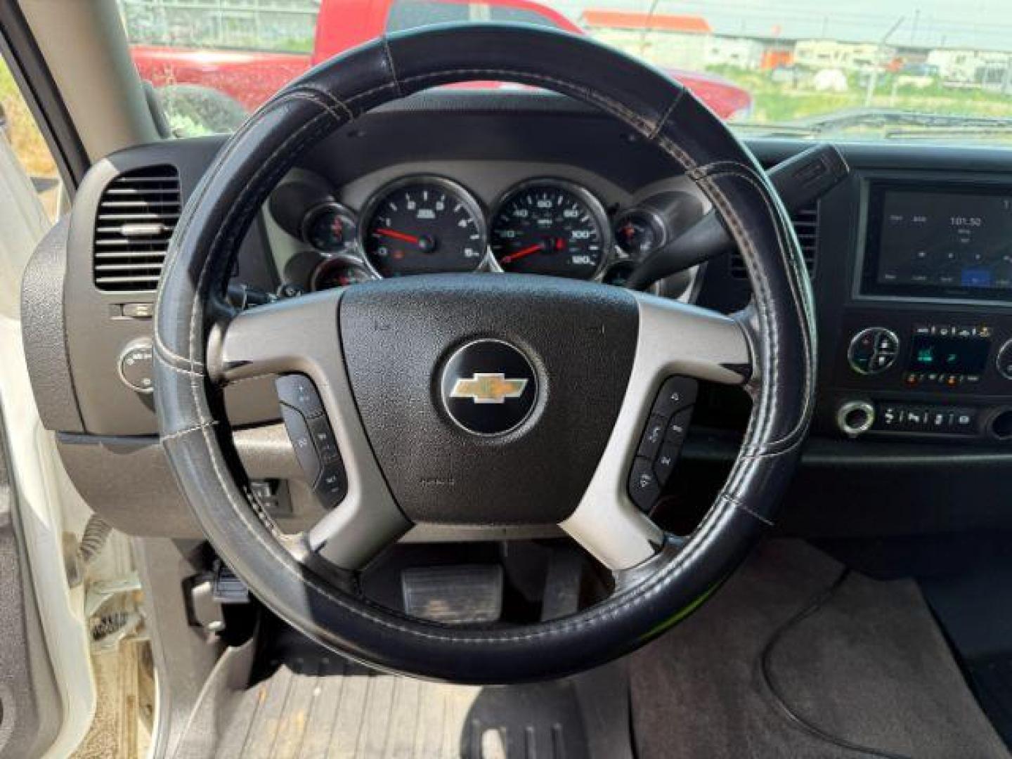 2014 Summit White /Ebony Chevrolet Silverado 2500HD (1GC1KXC84EF) with an Duramax 66L V-8 diesel direct injection engine, Automatic transmission, located at 1175 N Woodruff Ave, Idaho Falls, ID, 83401, 43.506901, -111.999657 - At Timberline Auto, finding a great deal on your next vehicle is always easy! Our experienced sales staff's goal is to help find you the right vehicle at the right price! Our knowledgeable finance department has options for almost any credit score. We offer extended service contract options to prote - Photo#11