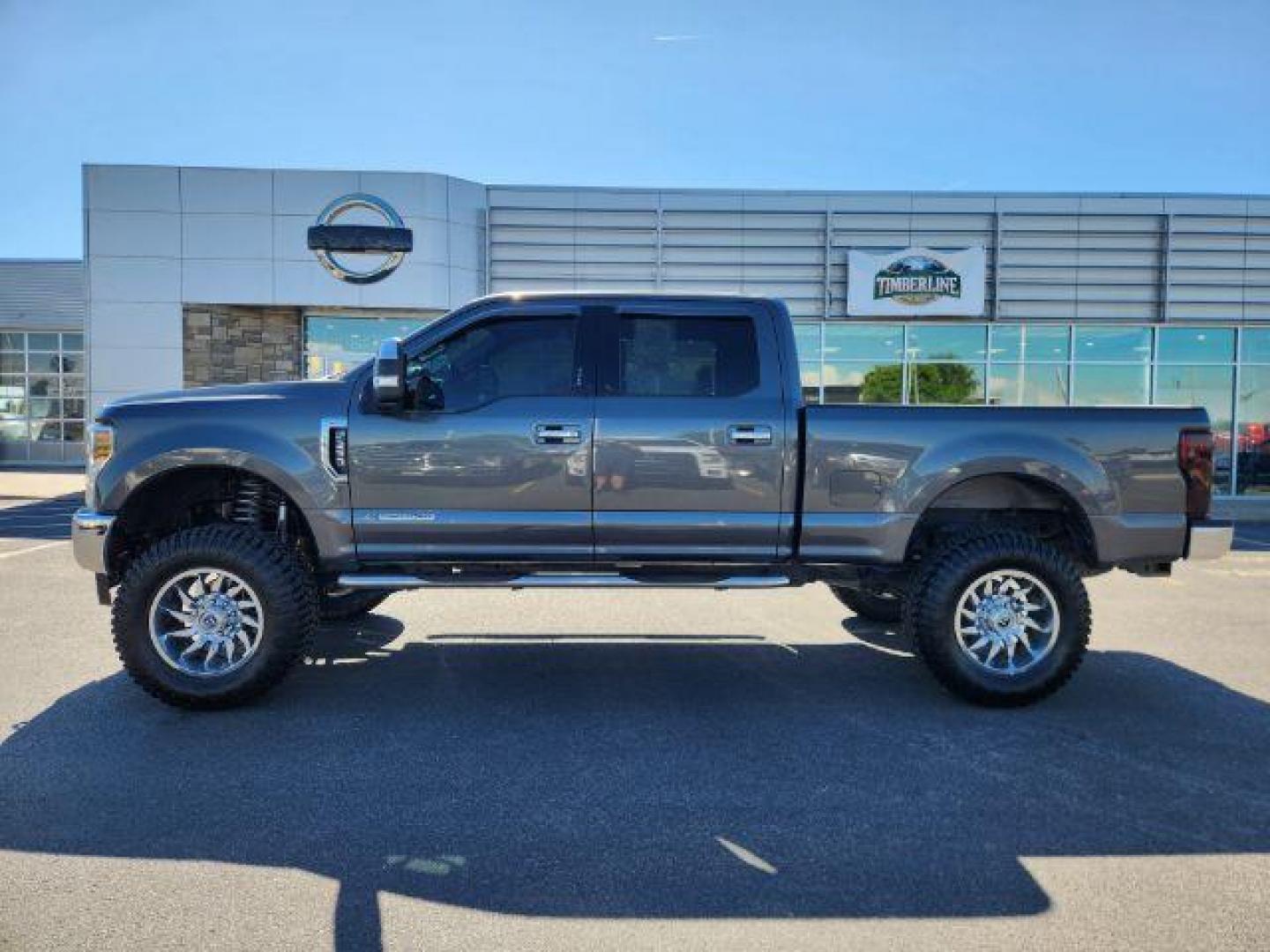 2019 GRAY /Medium Earth Gray Ford F-250 (1FT7W2BT0KE) with an Powerstroke 67L V-8 diesel direct injection engine, Automatic transmission, located at 1175 N Woodruff Ave, Idaho Falls, ID, 83401, 43.506901, -111.999657 - At Timberline Auto, finding a great deal on your next vehicle is always easy! Our experienced sales staff's goal is to help find you the right vehicle at the right price! Our knowledgeable finance department has options for almost any credit score. We offer extended service contract options to prote - Photo#24