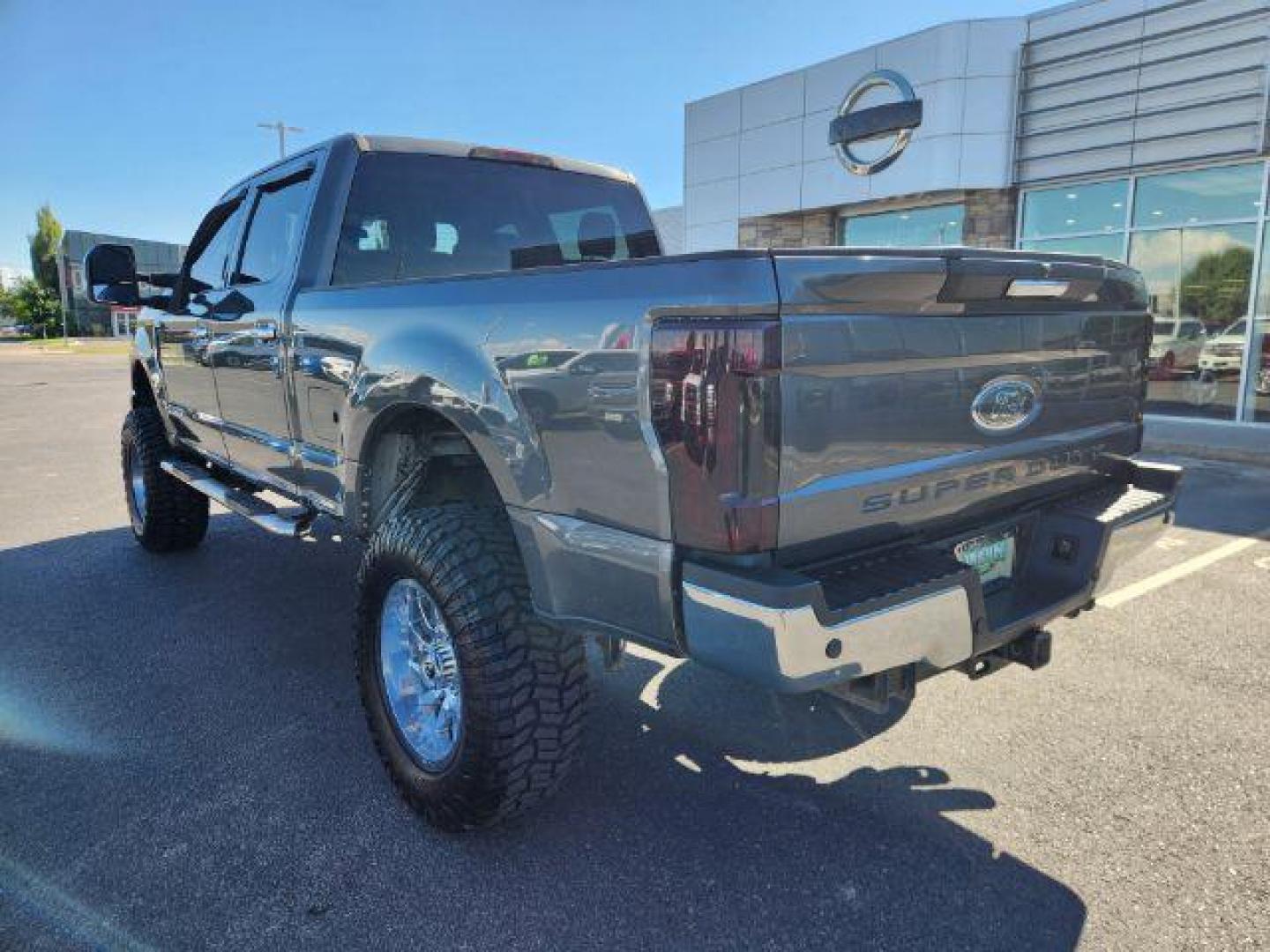 2019 GRAY /Medium Earth Gray Ford F-250 (1FT7W2BT0KE) with an Powerstroke 67L V-8 diesel direct injection engine, Automatic transmission, located at 1175 N Woodruff Ave, Idaho Falls, ID, 83401, 43.506901, -111.999657 - At Timberline Auto, finding a great deal on your next vehicle is always easy! Our experienced sales staff's goal is to help find you the right vehicle at the right price! Our knowledgeable finance department has options for almost any credit score. We offer extended service contract options to prote - Photo#25
