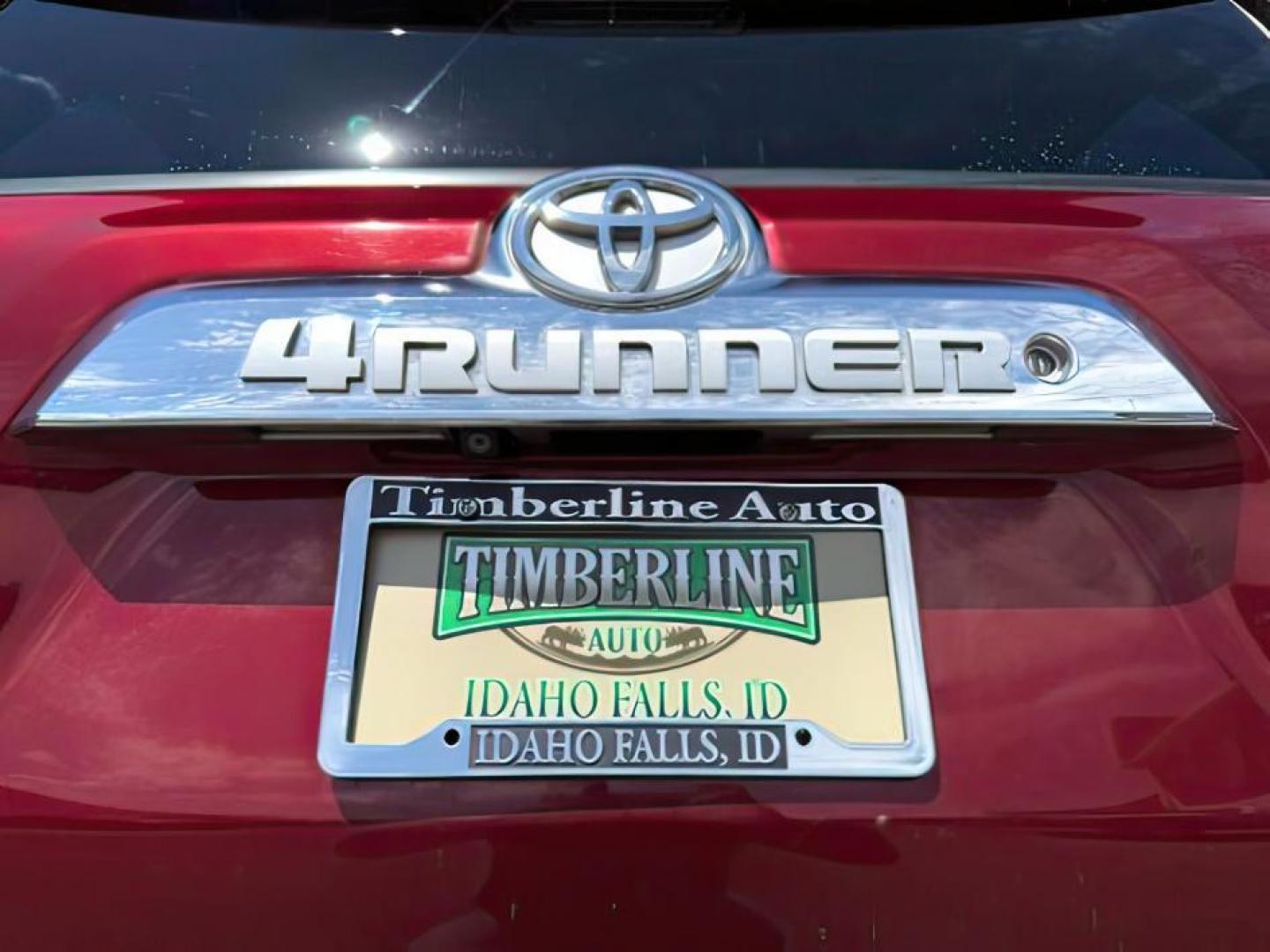 2011 Salsa Red Pearl /Sand Beige Toyota 4Runner (JTEBU5JR8B5) with an 4L V-6 DOHC engine, Automatic transmission, located at 1175 N Woodruff Ave, Idaho Falls, ID, 83401, 43.506901, -111.999657 - At Timberline Auto, finding a great deal on your next vehicle is always easy! Our experienced sales staff's goal is to help find you the right vehicle at the right price! Our knowledgeable finance department has options for almost any credit score. We offer extended service contract options to prote - Photo#4