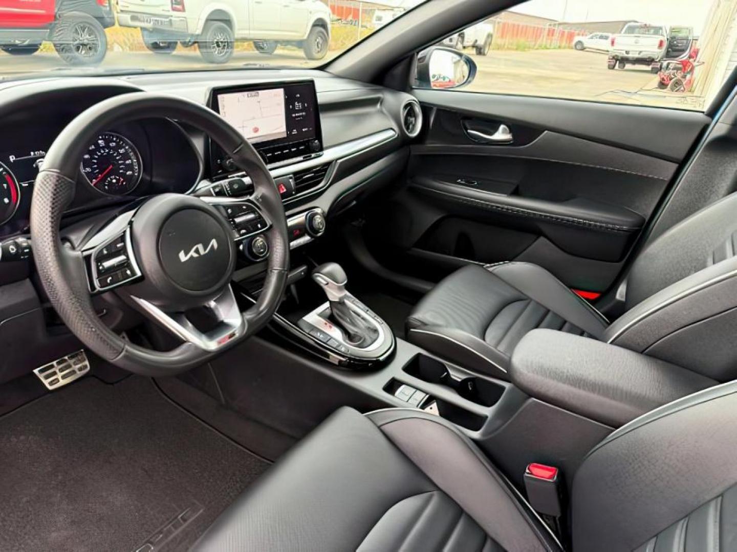 2024 BLUE /Black KIA Forte (3KPF54ADXRE) with an 2L I-4 DOHC engine, Automatic transmission, located at 1175 N Woodruff Ave, Idaho Falls, ID, 83401, 43.506901, -111.999657 - Photo#12