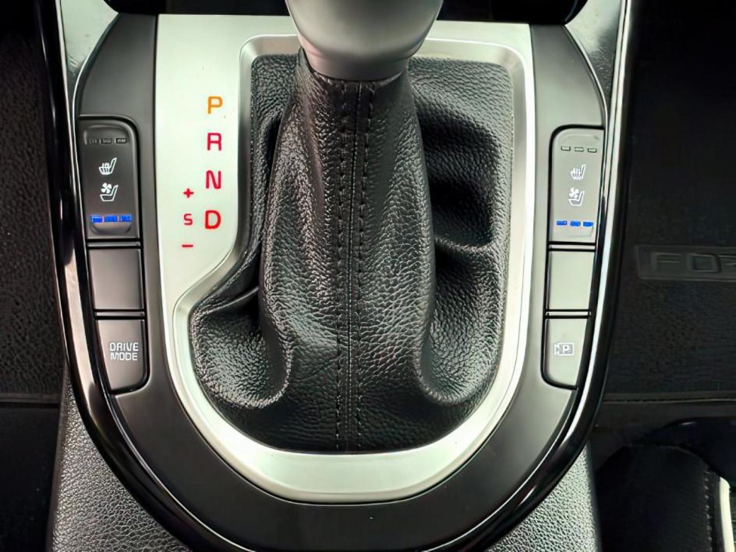 2024 BLUE /Black KIA Forte (3KPF54ADXRE) with an 2L I-4 DOHC engine, Automatic transmission, located at 1175 N Woodruff Ave, Idaho Falls, ID, 83401, 43.506901, -111.999657 - Photo#17