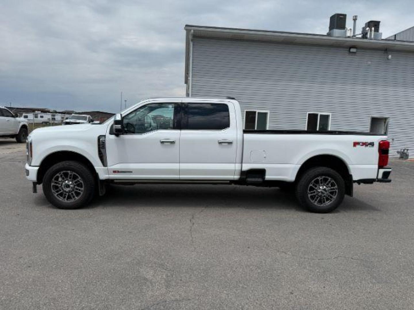 2024 Star White Metallic Tri-Coat /Admiral Blue/Light Slate Ford F-350 (1FT8W3BM9RE) with an Powerstroke 67L V-8 diesel direct injection engine, Automatic transmission, located at 1175 N Woodruff Ave, Idaho Falls, ID, 83401, 43.506901, -111.999657 - Photo#28