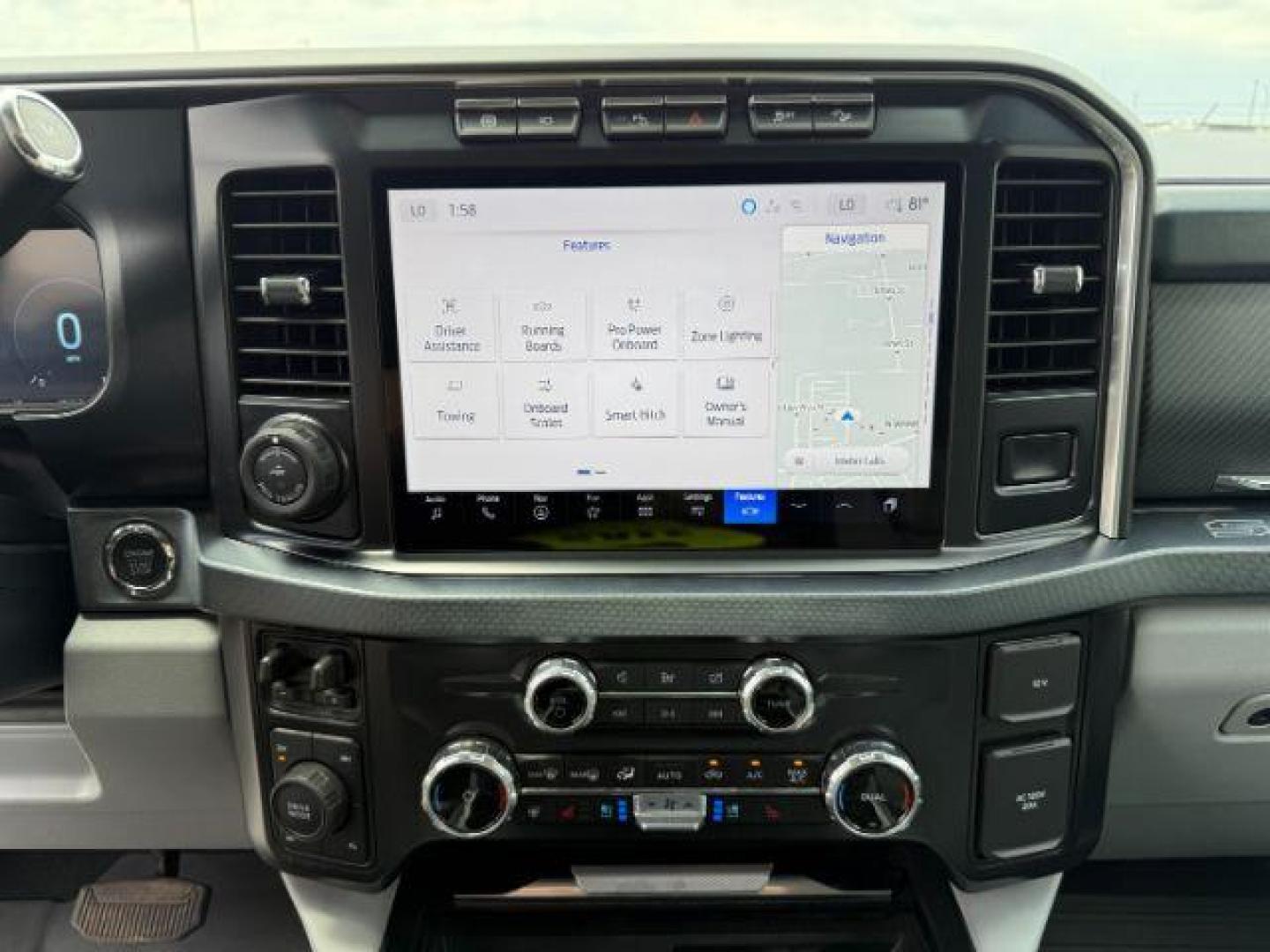 2024 Star White Metallic Tri-Coat /Admiral Blue/Light Slate Ford F-350 (1FT8W3BM9RE) with an Powerstroke 67L V-8 diesel direct injection engine, Automatic transmission, located at 1175 N Woodruff Ave, Idaho Falls, ID, 83401, 43.506901, -111.999657 - Photo#42