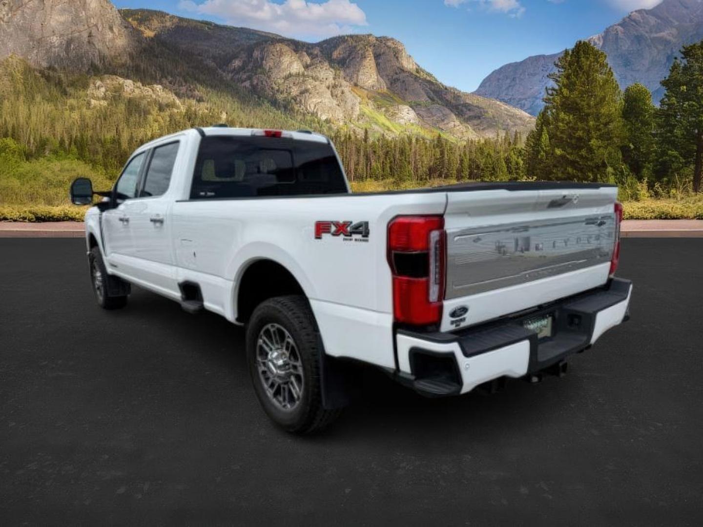 2024 Star White Metallic Tri-Coat /Admiral Blue/Light Slate Ford F-350 (1FT8W3BM9RE) with an Powerstroke 67L V-8 diesel direct injection engine, Automatic transmission, located at 1175 N Woodruff Ave, Idaho Falls, ID, 83401, 43.506901, -111.999657 - Photo#2