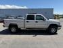 2006 PEWTER /Dark Charcoal Chevrolet Silverado 2500HD LT (1GCHK23D06F) with an Duramax 6.6L V-8 diesel direct injection engine, AUTOMATIC transmission, located at 1235 N Woodruff Ave., Idaho Falls, 83401, (208) 523-1053, 43.507172, -112.000488 - At Timberline Auto, finding a great deal on your next vehicle is always easy! Our experienced sales staff's goal is to help find you the right vehicle at the right price! Our knowledgeable finance department has options for almost any credit score. We offer extended service contract options to prote - Photo#23