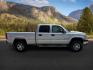 2006 PEWTER /Dark Charcoal Chevrolet Silverado 2500HD LT (1GCHK23D06F) with an Duramax 6.6L V-8 diesel direct injection engine, AUTOMATIC transmission, located at 1235 N Woodruff Ave., Idaho Falls, 83401, (208) 523-1053, 43.507172, -112.000488 - At Timberline Auto, finding a great deal on your next vehicle is always easy! Our experienced sales staff's goal is to help find you the right vehicle at the right price! Our knowledgeable finance department has options for almost any credit score. We offer extended service contract options to prote - Photo#5