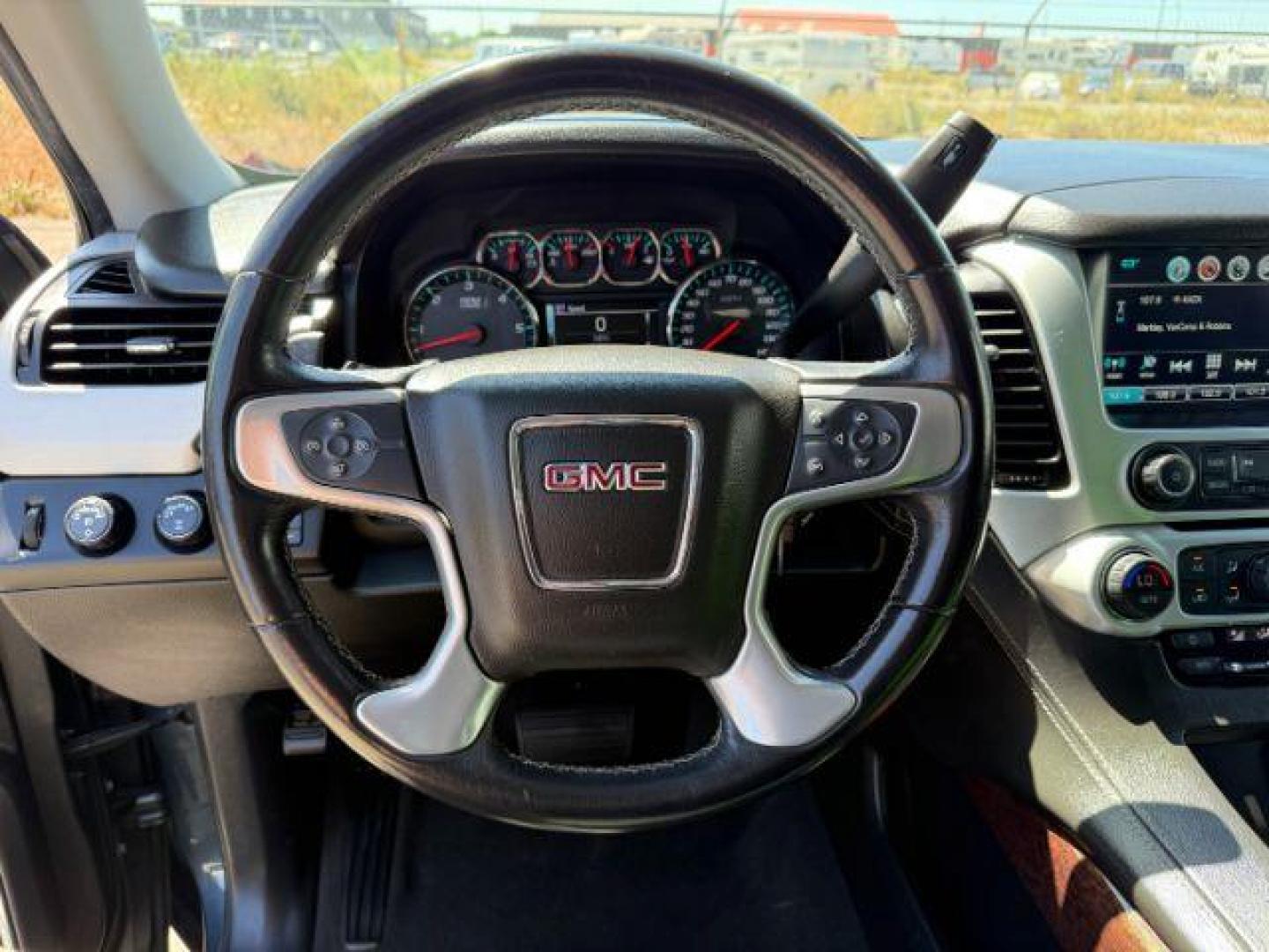 2020 GRAY /Jet Black GMC Yukon (1GKS2AKC2LR) with an EcoTec3 53L V-8 gasoline direct injection engine, Automatic transmission, located at 1175 N Woodruff Ave, Idaho Falls, ID, 83401, 43.506901, -111.999657 - At Timberline Auto, finding a great deal on your next vehicle is always easy! Our experienced sales staff's goal is to help find you the right vehicle at the right price! Our knowledgeable finance department has options for almost any credit score. We offer extended service contract options to prote - Photo#43