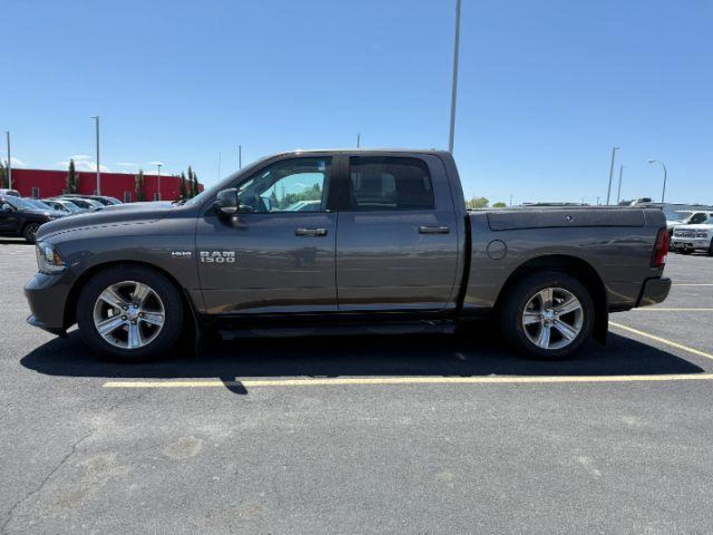 2017 GRAY /CLOTH Ram 1500 SPORT (1C6RR7MT8HS) with an V8 engine, Automatic transmission, located at 1175 N Woodruff Ave, Idaho Falls, ID, 83401, 43.506901, -111.999657 - At Timberline Auto, finding a great deal on your next vehicle is always easy! Our experienced sales staff's goal is to help find you the right vehicle at the right price! Our knowledgeable finance department has options for almost any credit score. We offer extended service contract options to prote - Photo#1