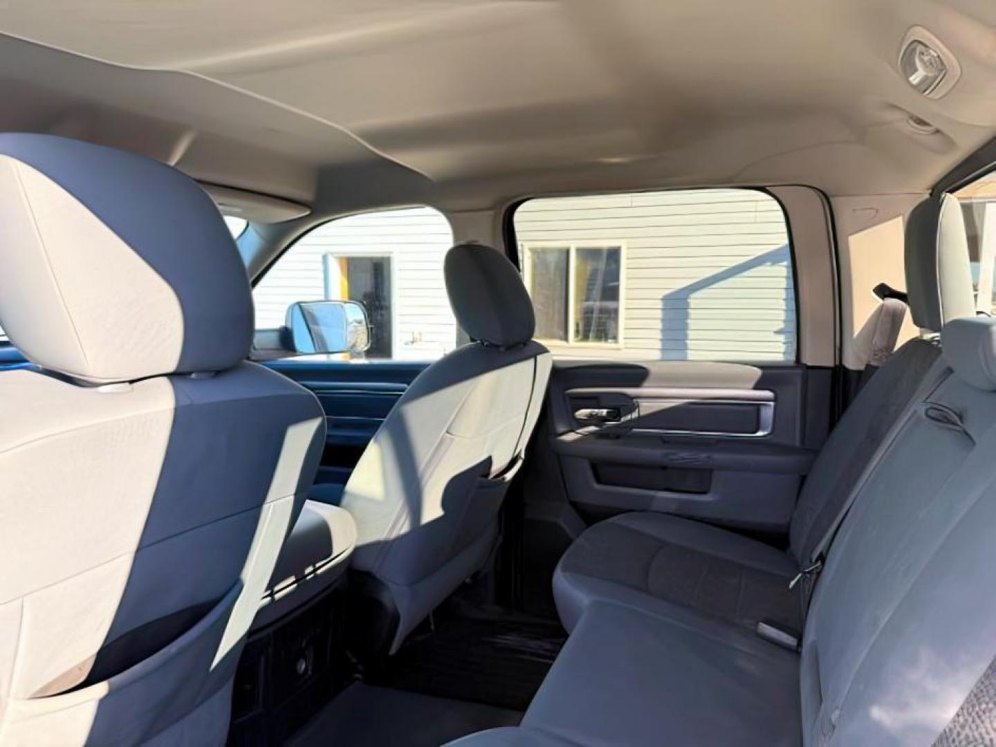2016 Bright White Clearcoat /Diesel Gray/Black Ram 3500 (3C63RRHL8GG) with an 67L engine, Automatic transmission, located at 1175 N Woodruff Ave, Idaho Falls, ID, 83401, 43.506901, -111.999657 - At Timberline Auto, finding a great deal on your next vehicle is always easy! Our experienced sales staff's goal is to help find you the right vehicle at the right price! Our knowledgeable finance department has options for almost any credit score. We offer extended service contract options to prote - Photo#19