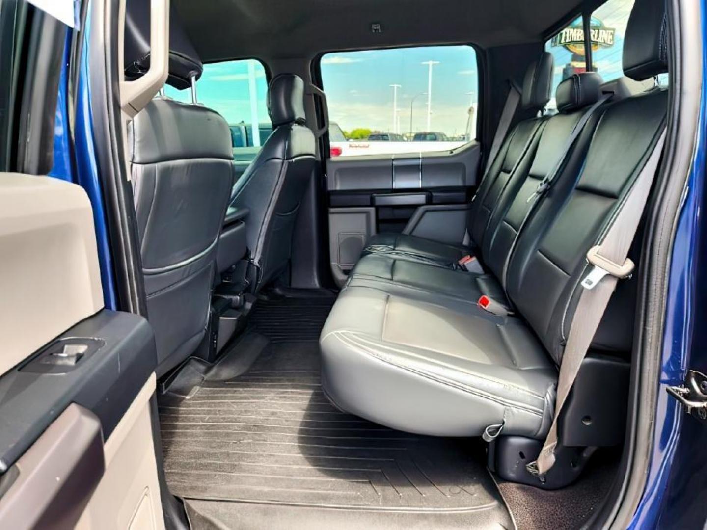 2020 Blue Jeans Metallic /LEATHER Ford F-150 (1FTEW1E44LK) with an EcoBoost 35L V-6 portdirect injection engine, Automatic transmission, located at 1175 N Woodruff Ave, Idaho Falls, ID, 83401, 43.506901, -111.999657 - At Timberline Auto, finding a great deal on your next vehicle is always easy! Our experienced sales staff's goal is to help find you the right vehicle at the right price! Our knowledgeable finance department has options for almost any credit score. We offer extended service contract options to prote - Photo#15