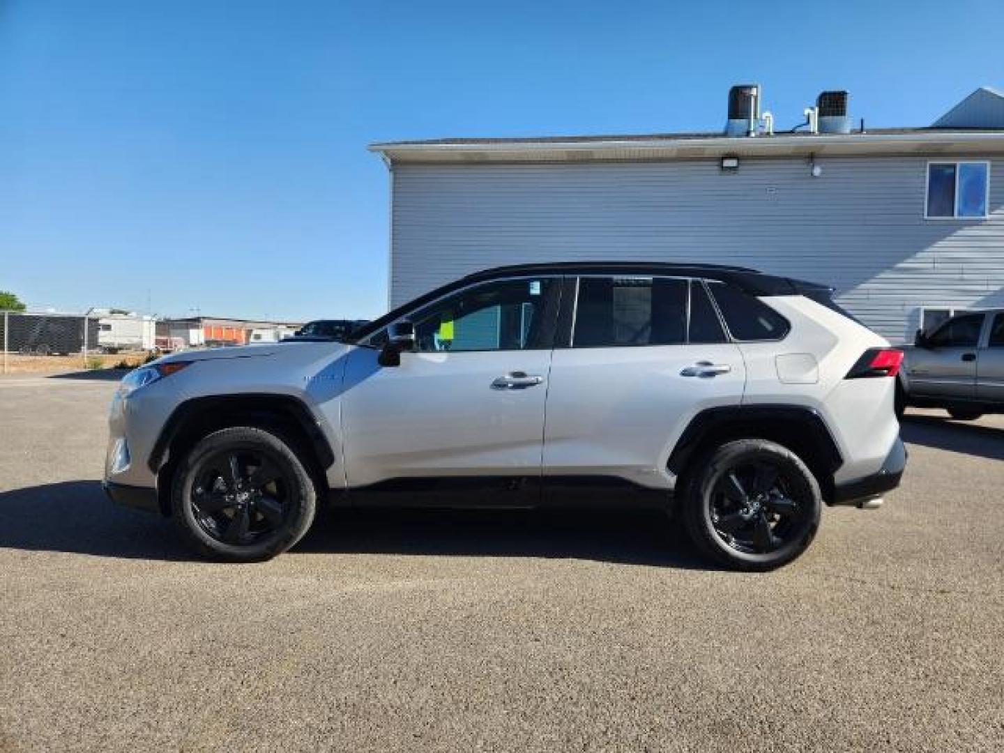 2020 Silver Sky Metallic w/Midnight Black Roof /Black Toyota RAV4 Hybrid (2T3EWRFV9LW) with an Dynamic Force 25L I-4 portdirect injection engine, Automatic transmission, located at 1175 N Woodruff Ave, Idaho Falls, ID, 83401, 43.506901, -111.999657 - At Timberline Auto, finding a great deal on your next vehicle is always easy! Our experienced sales staff's goal is to help find you the right vehicle at the right price! Our knowledgeable finance department has options for almost any credit score. We offer extended service contract options to prote - Photo#19