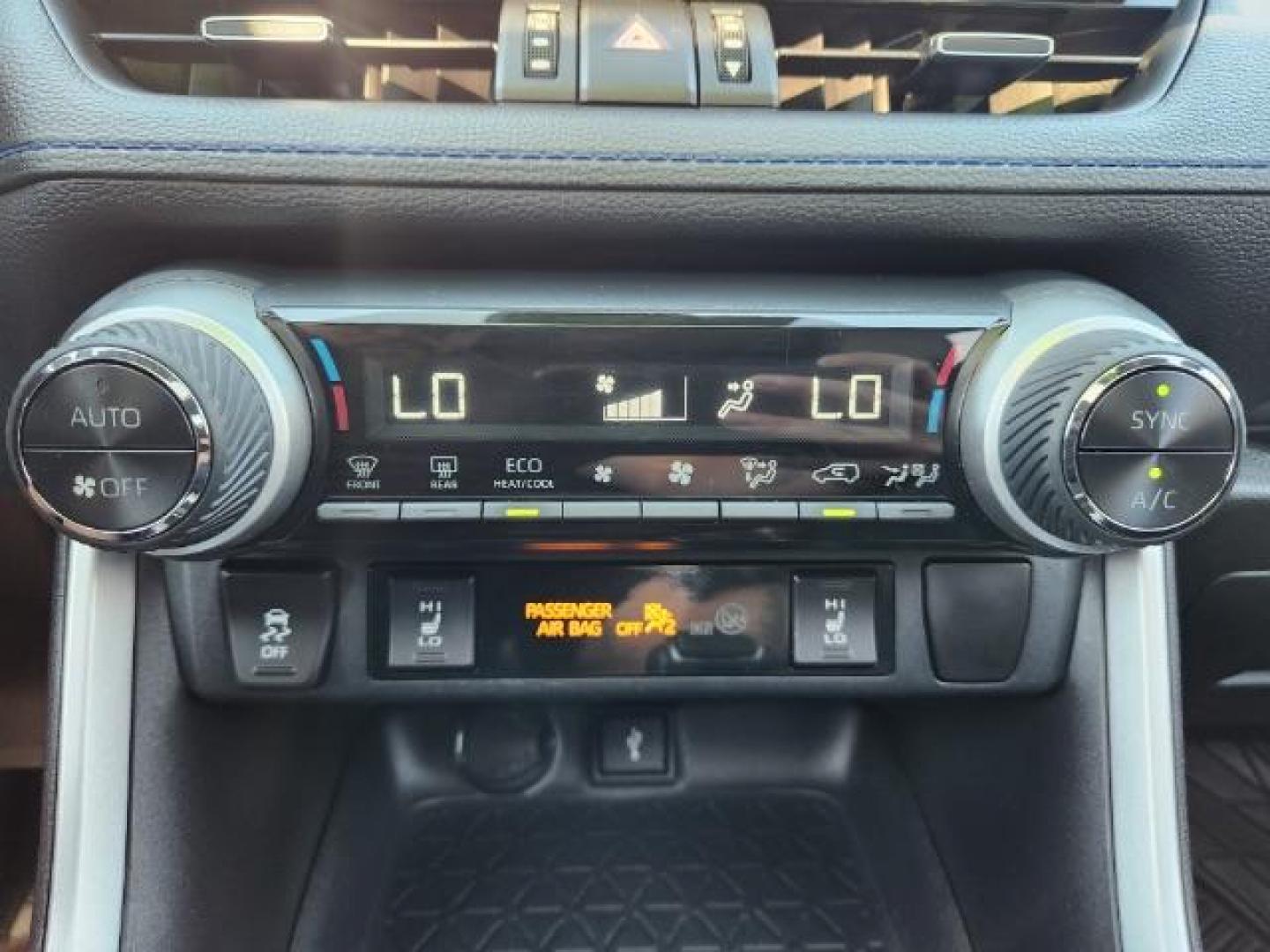 2020 Silver Sky Metallic w/Midnight Black Roof /Black Toyota RAV4 Hybrid (2T3EWRFV9LW) with an Dynamic Force 25L I-4 portdirect injection engine, Automatic transmission, located at 1175 N Woodruff Ave, Idaho Falls, ID, 83401, 43.506901, -111.999657 - At Timberline Auto, finding a great deal on your next vehicle is always easy! Our experienced sales staff's goal is to help find you the right vehicle at the right price! Our knowledgeable finance department has options for almost any credit score. We offer extended service contract options to prote - Photo#33