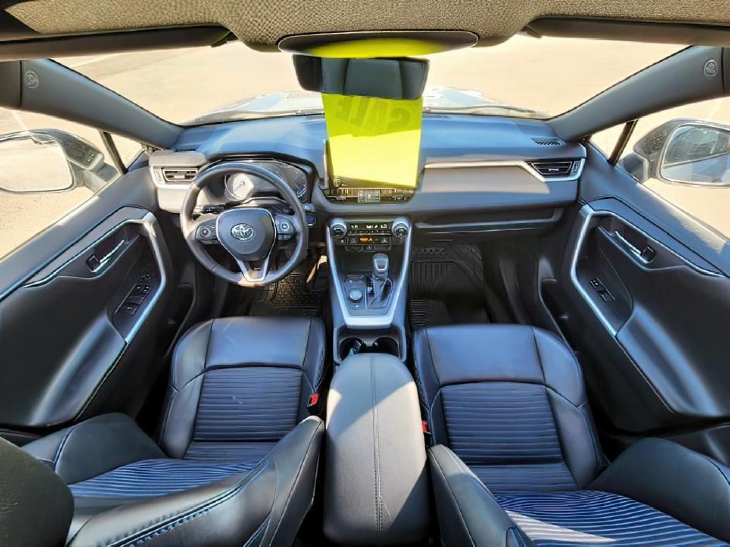 2020 Silver Sky Metallic w/Midnight Black Roof /Black Toyota RAV4 Hybrid (2T3EWRFV9LW) with an Dynamic Force 25L I-4 portdirect injection engine, Automatic transmission, located at 1175 N Woodruff Ave, Idaho Falls, ID, 83401, 43.506901, -111.999657 - At Timberline Auto, finding a great deal on your next vehicle is always easy! Our experienced sales staff's goal is to help find you the right vehicle at the right price! Our knowledgeable finance department has options for almost any credit score. We offer extended service contract options to prote - Photo#7