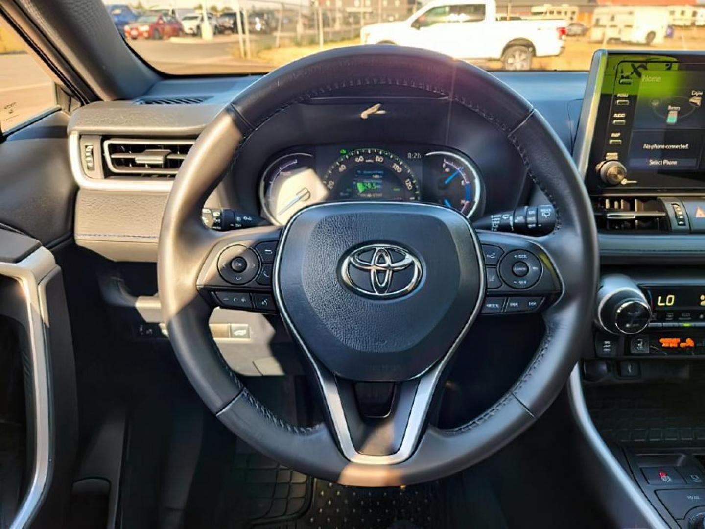 2020 Silver Sky Metallic w/Midnight Black Roof /Black Toyota RAV4 Hybrid (2T3EWRFV9LW) with an Dynamic Force 25L I-4 portdirect injection engine, Automatic transmission, located at 1175 N Woodruff Ave, Idaho Falls, ID, 83401, 43.506901, -111.999657 - At Timberline Auto, finding a great deal on your next vehicle is always easy! Our experienced sales staff's goal is to help find you the right vehicle at the right price! Our knowledgeable finance department has options for almost any credit score. We offer extended service contract options to prote - Photo#10