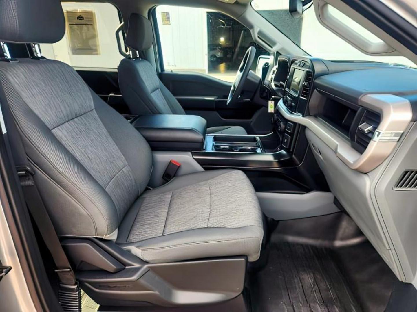 2023 Iconic Silver Metallic /Black Ford F-150 (1FTFW1E82PK) with an 35L V-6 portdirect injection engine, Automatic transmission, located at 1175 N Woodruff Ave, Idaho Falls, ID, 83401, 43.506901, -111.999657 - At Timberline Auto, finding a great deal on your next vehicle is always easy! Our experienced sales staff's goal is to help find you the right vehicle at the right price! Our knowledgeable finance department has options for almost any credit score. We offer extended service contract options to prote - Photo#17