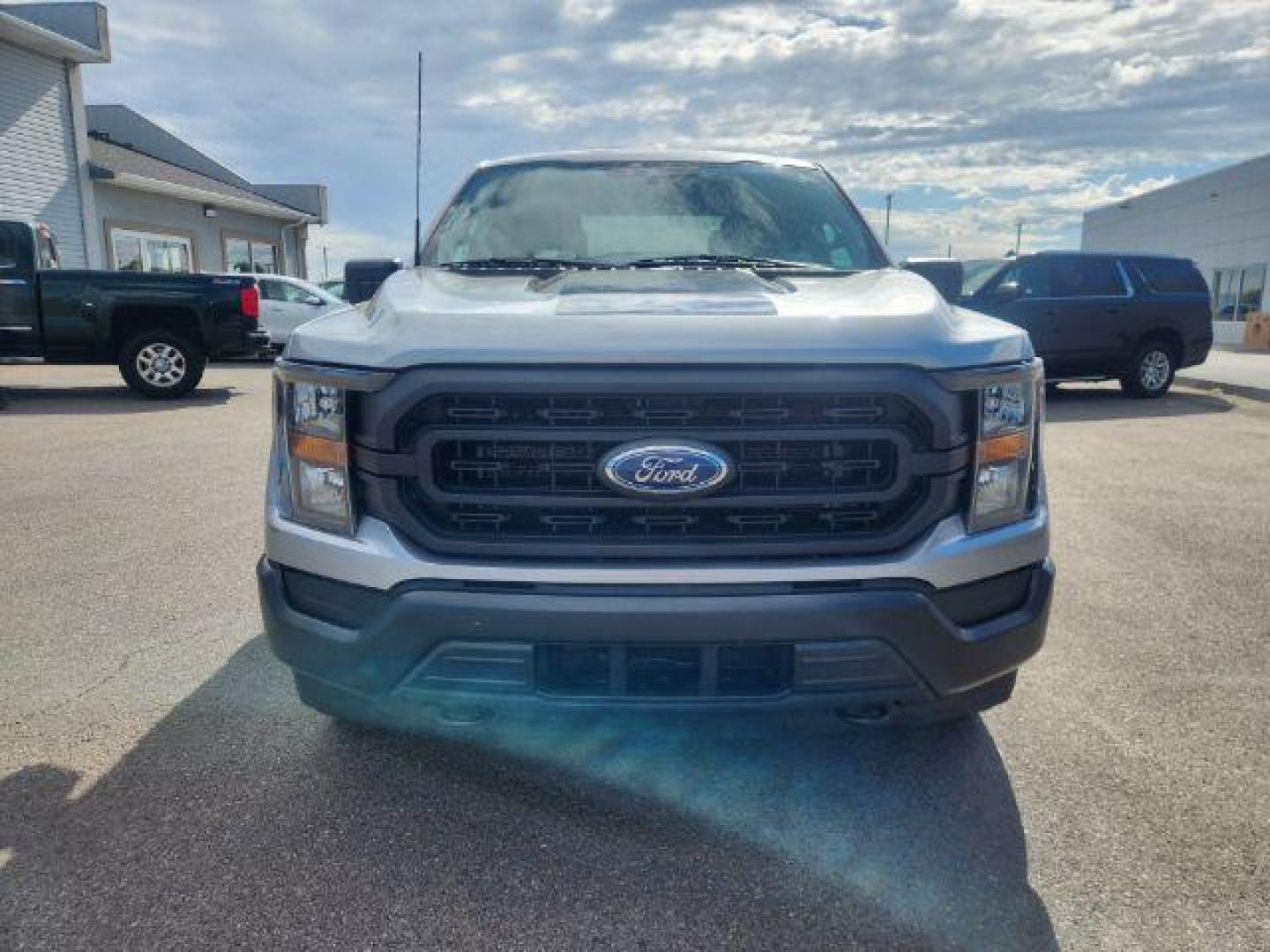 2023 Iconic Silver Metallic /Black Ford F-150 (1FTFW1E82PK) with an 35L V-6 portdirect injection engine, Automatic transmission, located at 1175 N Woodruff Ave, Idaho Falls, ID, 83401, 43.506901, -111.999657 - At Timberline Auto, finding a great deal on your next vehicle is always easy! Our experienced sales staff's goal is to help find you the right vehicle at the right price! Our knowledgeable finance department has options for almost any credit score. We offer extended service contract options to prote - Photo#36