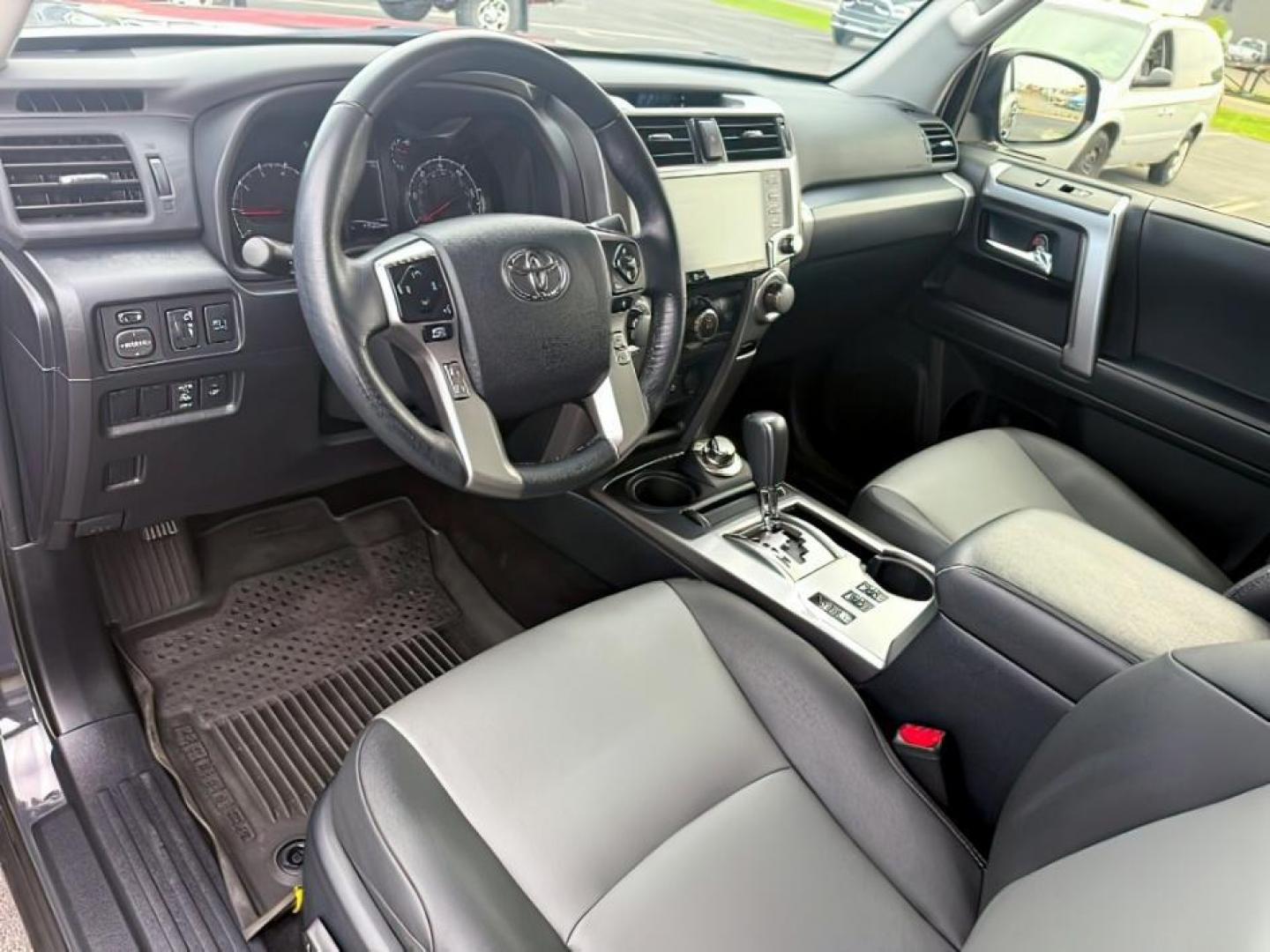 2024 GRAY /Black/Graphite Toyota 4Runner (JTENU5JR3R6) with an 4L V-6 DOHC engine, Automatic transmission, located at 1175 N Woodruff Ave, Idaho Falls, ID, 83401, 43.506901, -111.999657 - At Timberline Auto, finding a great deal on your next vehicle is always easy! Our experienced sales staff's goal is to help find you the right vehicle at the right price! Our knowledgeable finance department has options for almost any credit score. We offer extended service contract options to prote - Photo#11