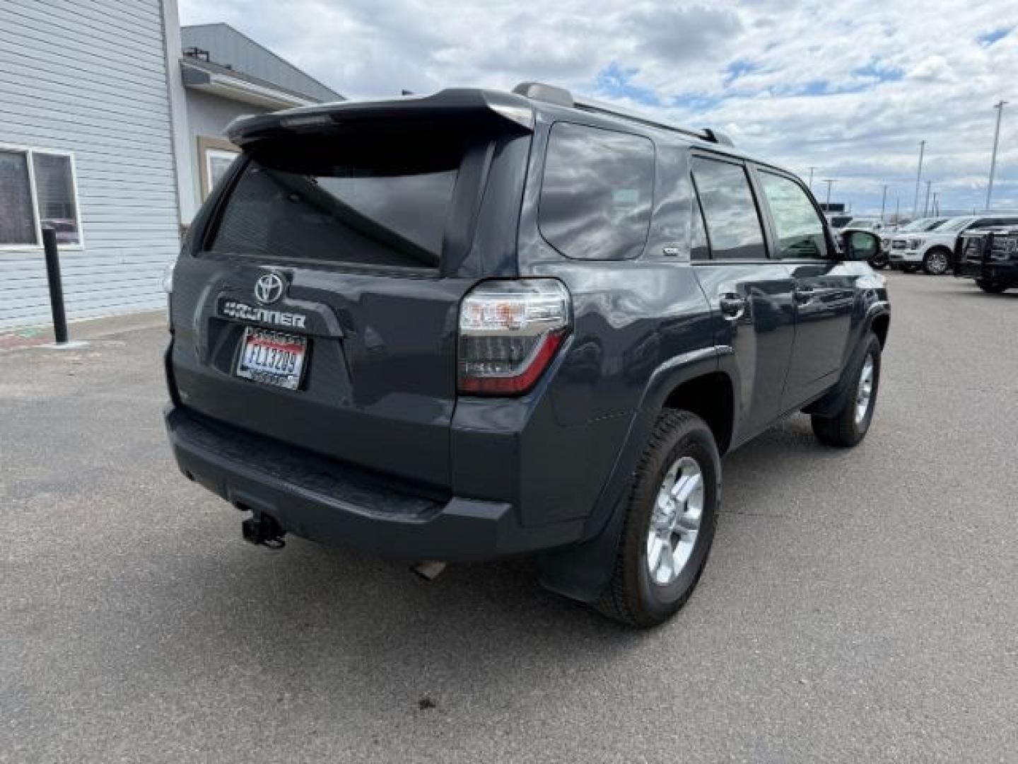 2024 GRAY /Black/Graphite Toyota 4Runner SR5 Premium (JTENU5JR3R6) with an 4L V-6 DOHC engine, AUTOMATIC transmission, located at 1235 N Woodruff Ave., Idaho Falls, 83401, (208) 523-1053, 43.507172, -112.000488 - Photo#39