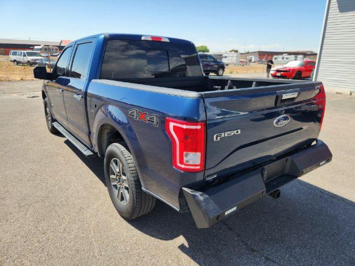 2016 Blue Jeans Metallic /Medium Earth Gray Ford F-150 (1FTEW1EG1GK) with an 35L V-6 DOHC engine, Automatic transmission, located at 1175 N Woodruff Ave, Idaho Falls, ID, 83401, 43.506901, -111.999657 - At Timberline Auto, finding a great deal on your next vehicle is always easy! Our experienced sales staff's goal is to help find you the right vehicle at the right price! Our knowledgeable finance department has options for almost any credit score. We offer extended service contract options to prote - Photo#21