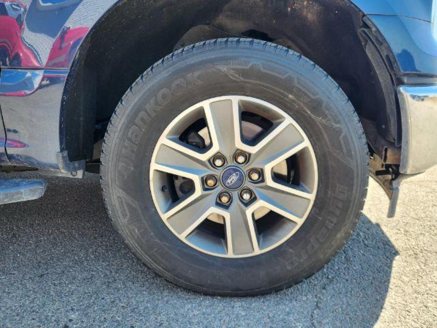 2016 Blue Jeans Metallic /Medium Earth Gray Ford F-150 (1FTEW1EG1GK) with an 35L V-6 DOHC engine, Automatic transmission, located at 1175 N Woodruff Ave, Idaho Falls, ID, 83401, 43.506901, -111.999657 - At Timberline Auto, finding a great deal on your next vehicle is always easy! Our experienced sales staff's goal is to help find you the right vehicle at the right price! Our knowledgeable finance department has options for almost any credit score. We offer extended service contract options to prote - Photo#25