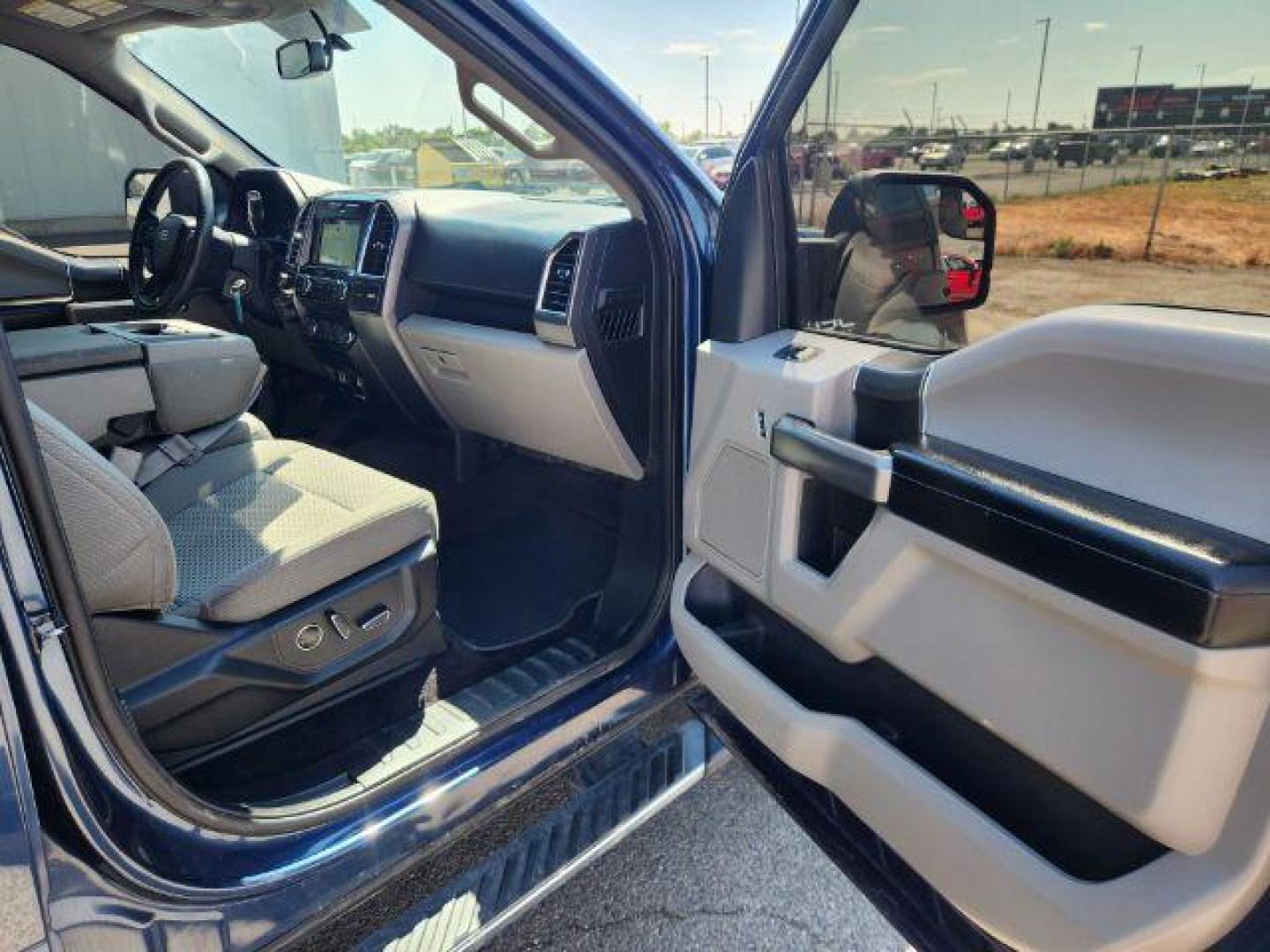 2016 Blue Jeans Metallic /Medium Earth Gray Ford F-150 (1FTEW1EG1GK) with an 35L V-6 DOHC engine, Automatic transmission, located at 1175 N Woodruff Ave, Idaho Falls, ID, 83401, 43.506901, -111.999657 - At Timberline Auto, finding a great deal on your next vehicle is always easy! Our experienced sales staff's goal is to help find you the right vehicle at the right price! Our knowledgeable finance department has options for almost any credit score. We offer extended service contract options to prote - Photo#28